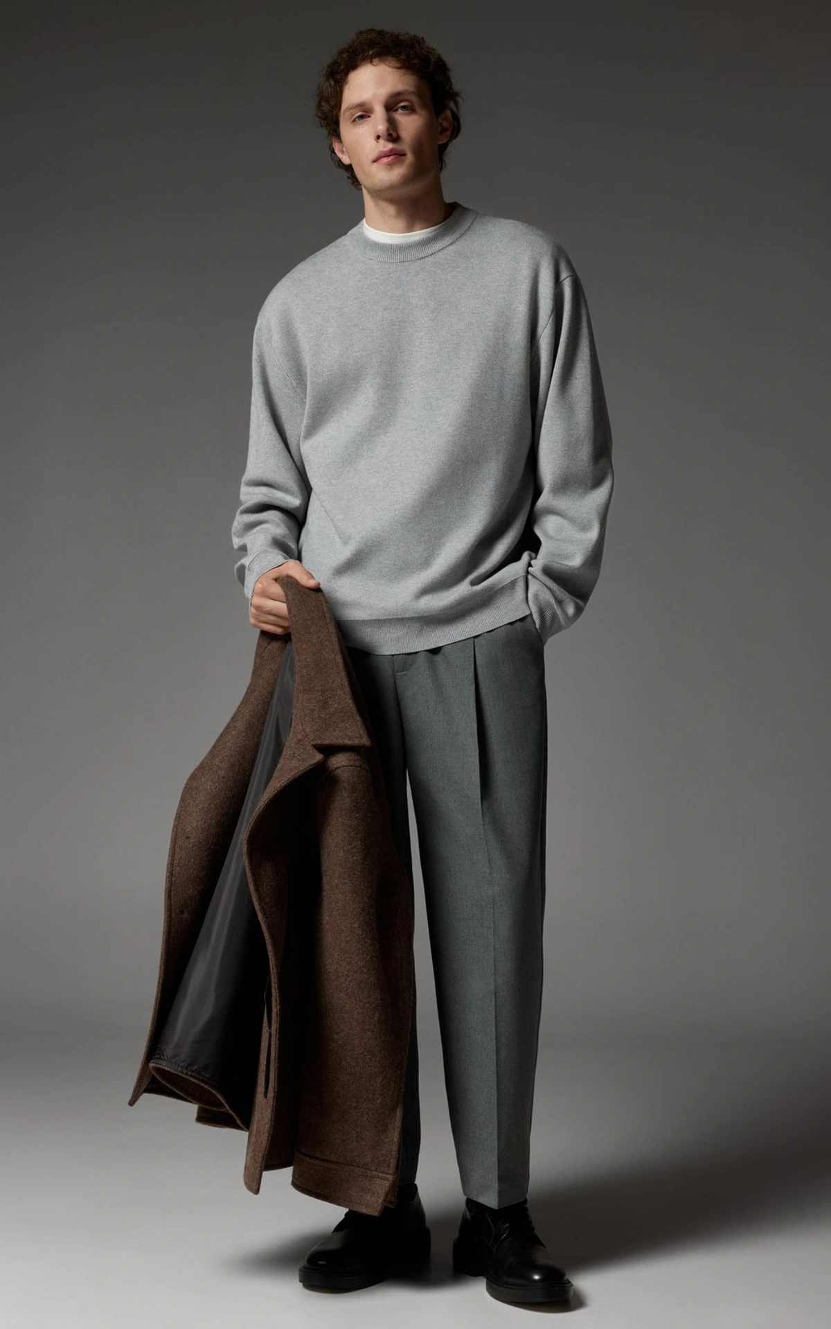 Светр з віскози