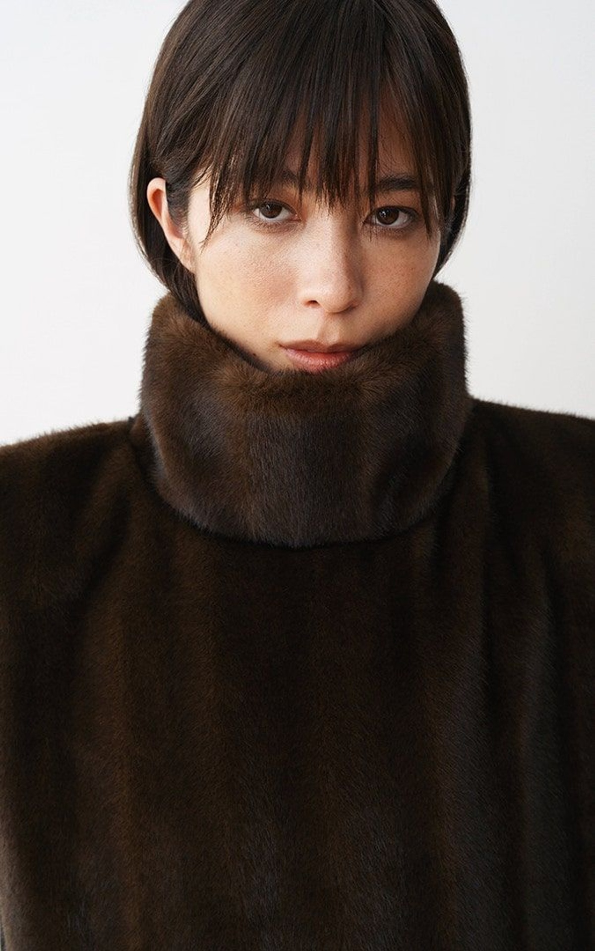 Манішка з екохутра