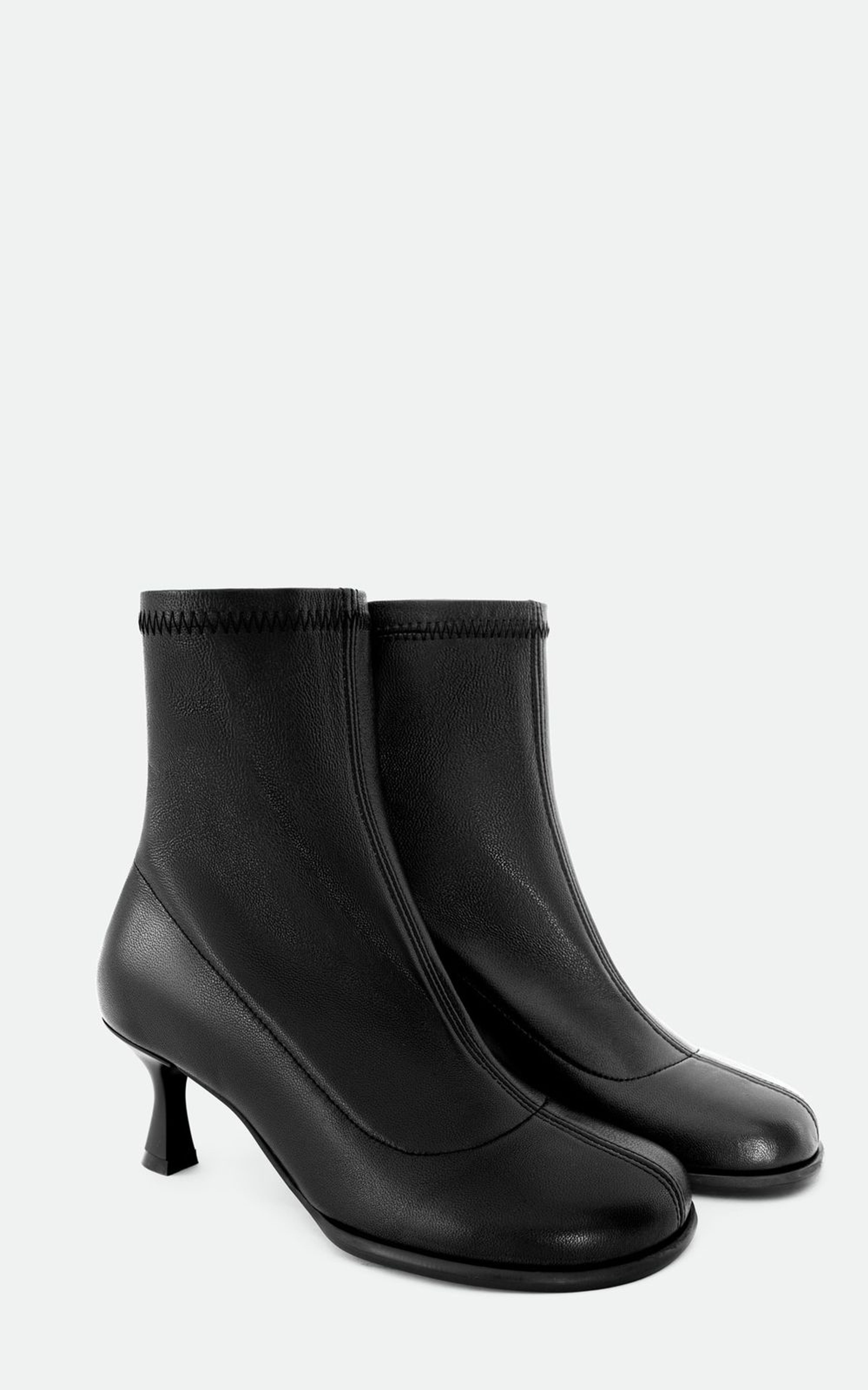 Botki EVIE z okrągłym noskiem