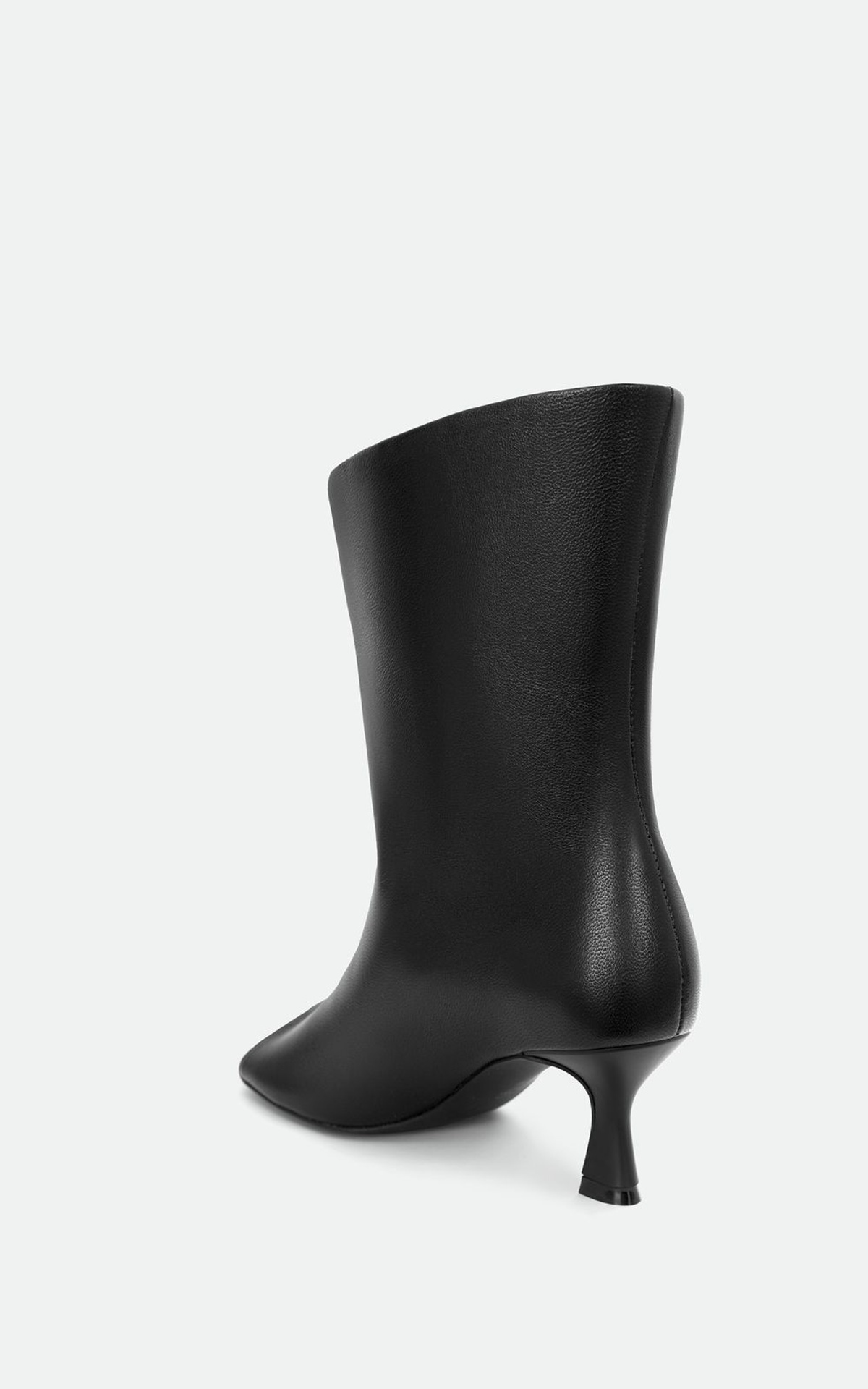 Чоботи SAFARI шкіряні вкорочені з відкритим мисом