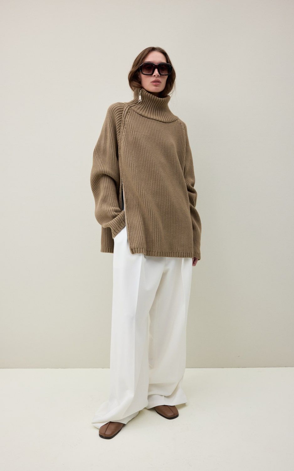 Oversized High-Collar Zip Sweater - Brown | COOSH
