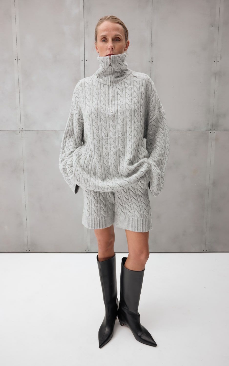 KAYLE wool short knit グレー　ホワイト　ケイル Cable-Knit Wool Shorts - Grey | COOSH