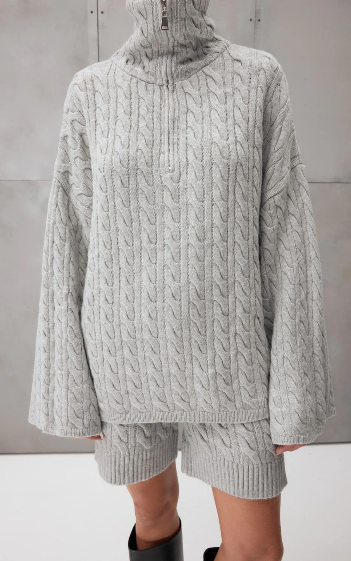 Sweter INGRID wełniany z zamkiem błyskawicznym