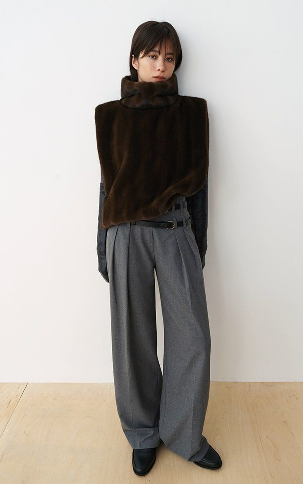 Манішка з екохутра