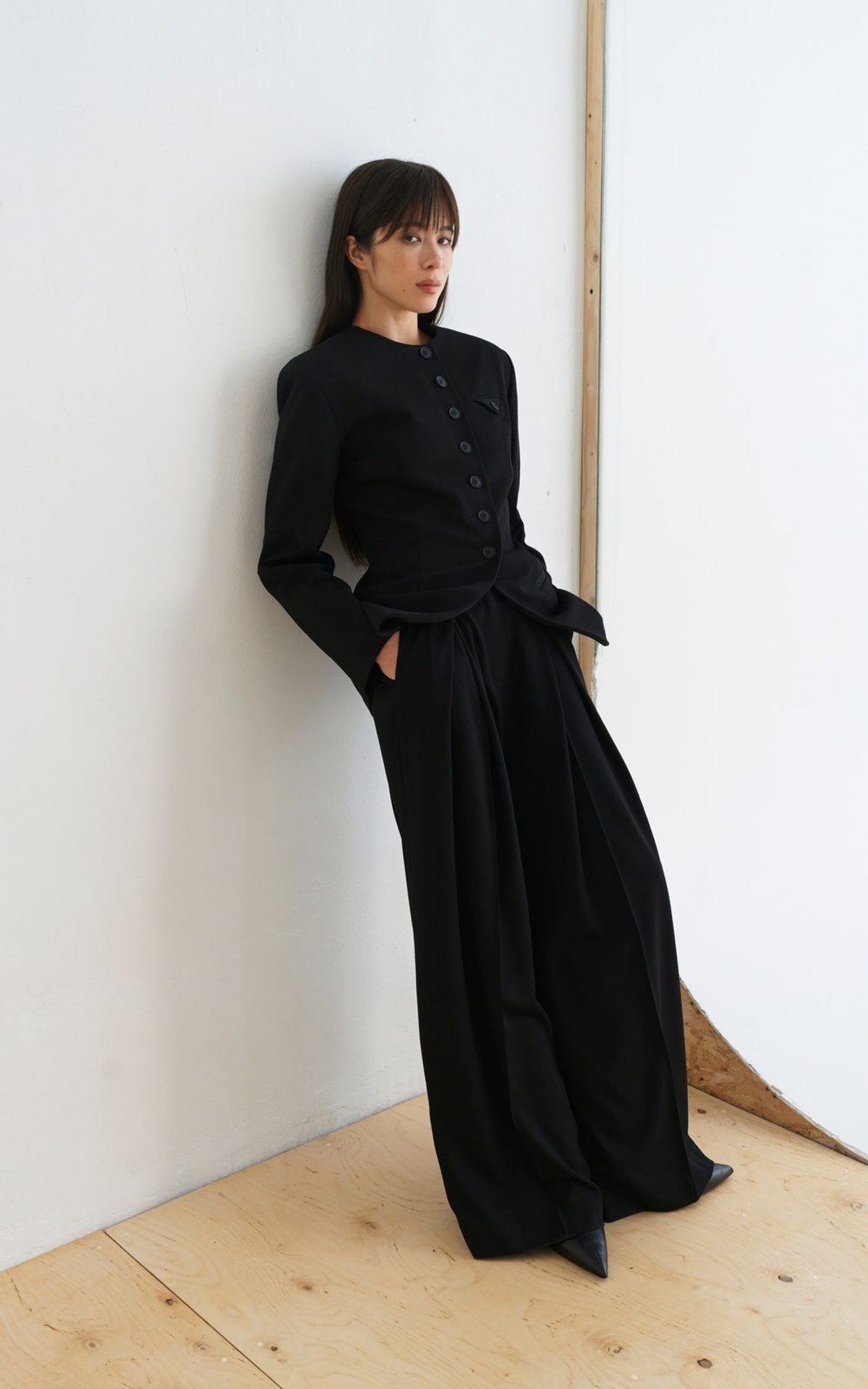 BLAKE Classic Wide-Leg Pants