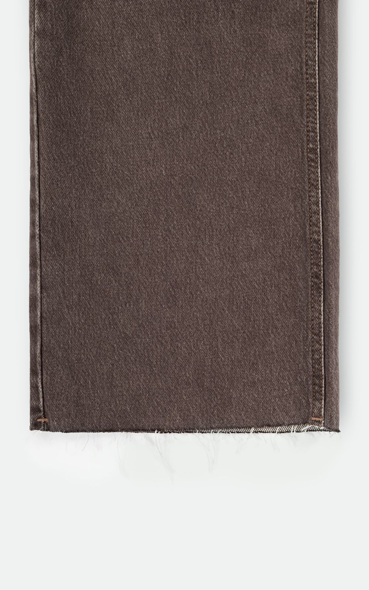 Jeans RELAXED with Raw Hem