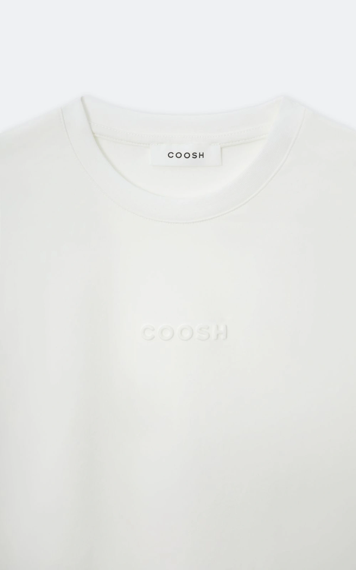 Футболка з обʼємним тисненням COOSH
