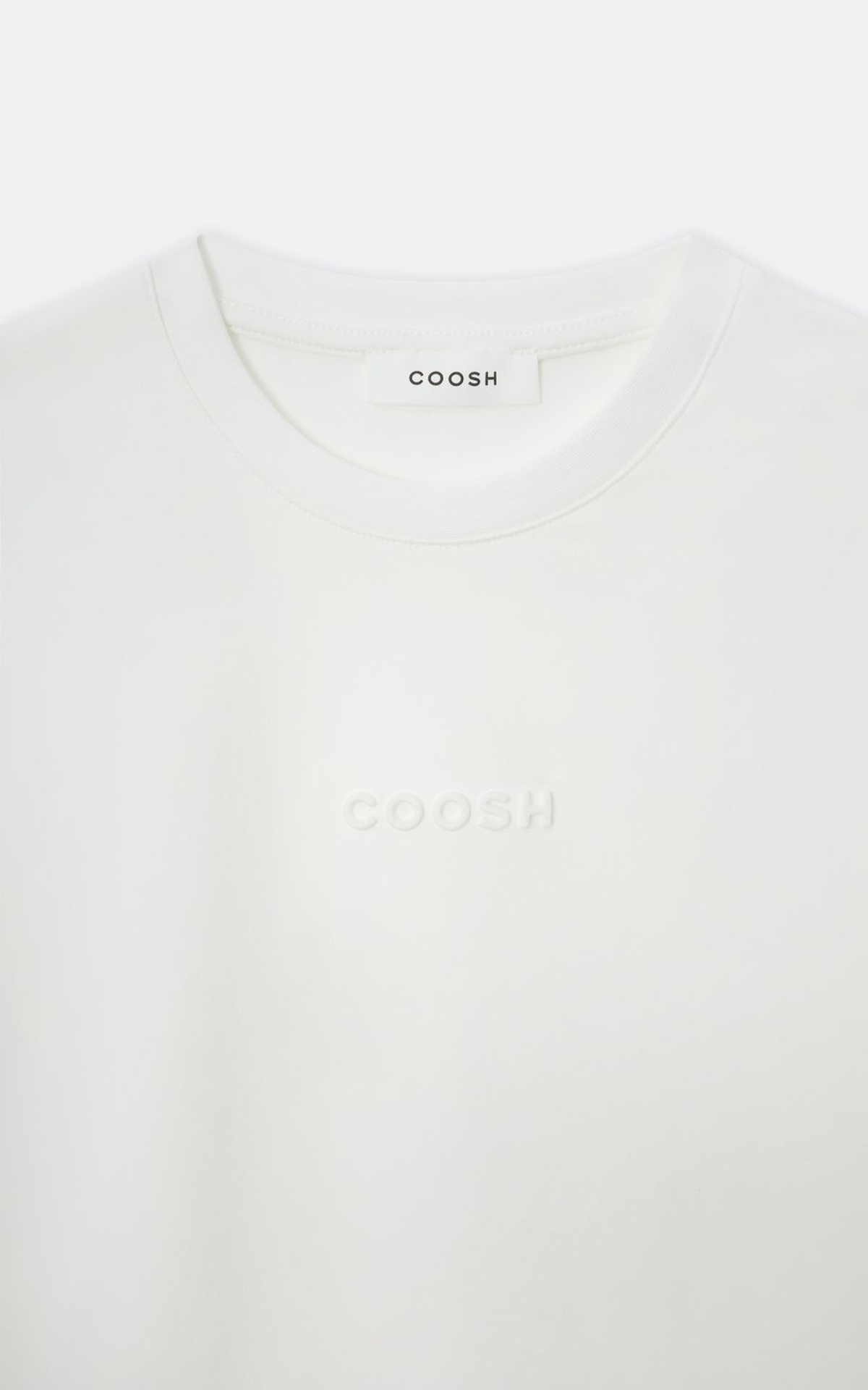 Футболка з обʼємним тисненням COOSH