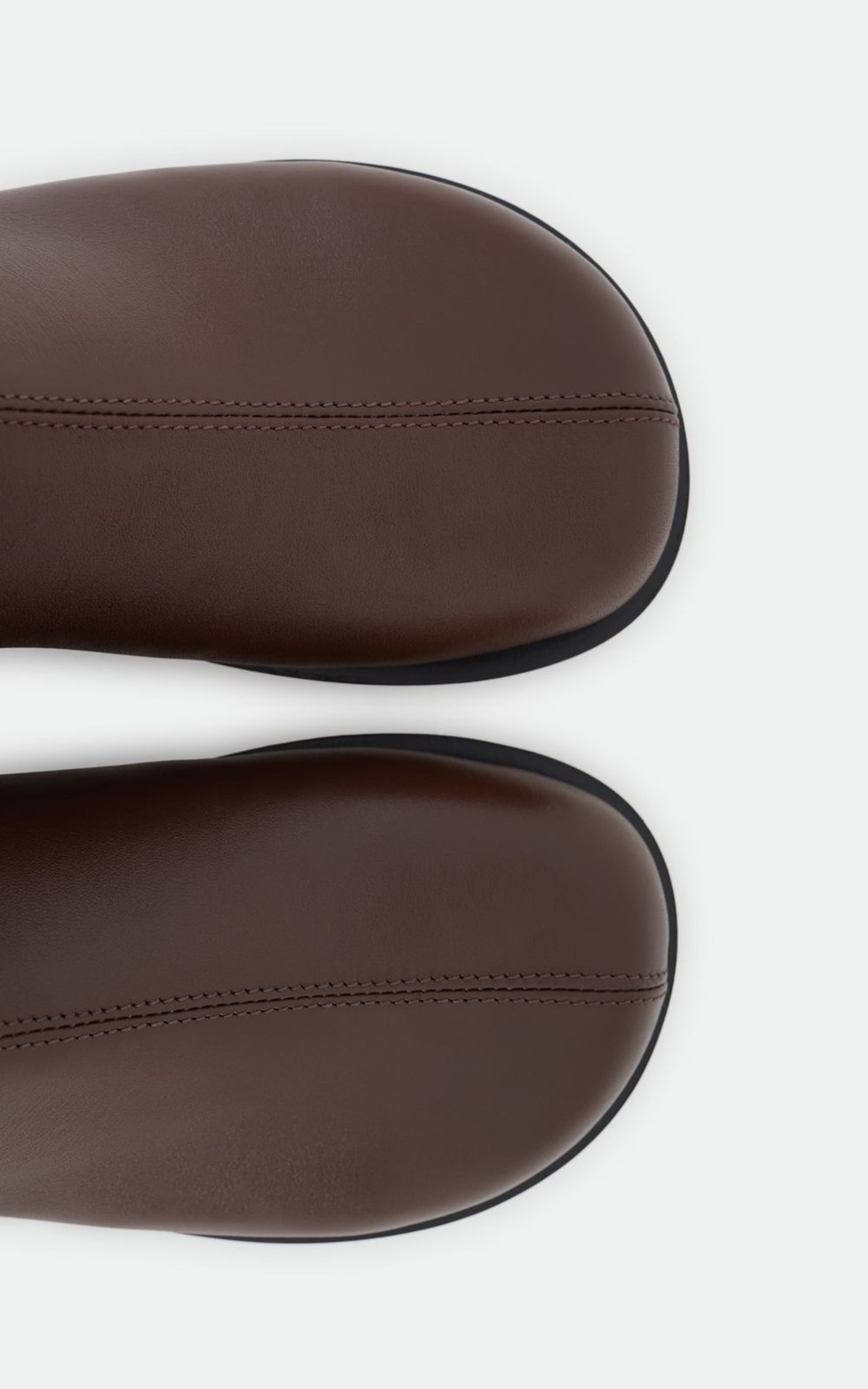 Черевики THEA з анатомічним мисом