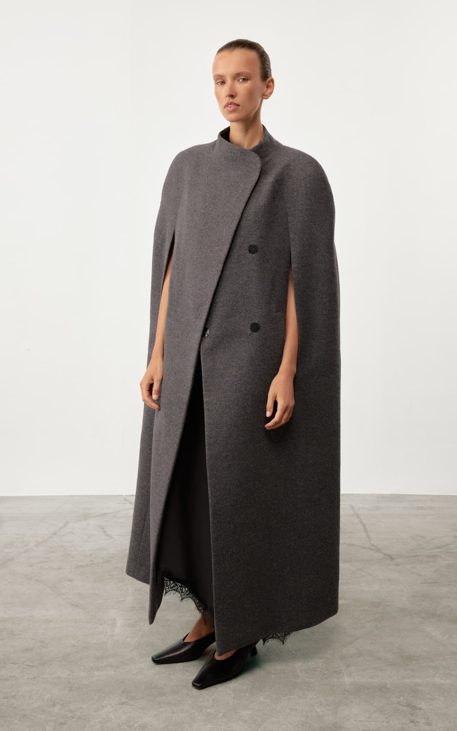 Acka shaggy cape coat 即購入ok♩ SOLANA Wool Cape Coat - Graphite | COOSH