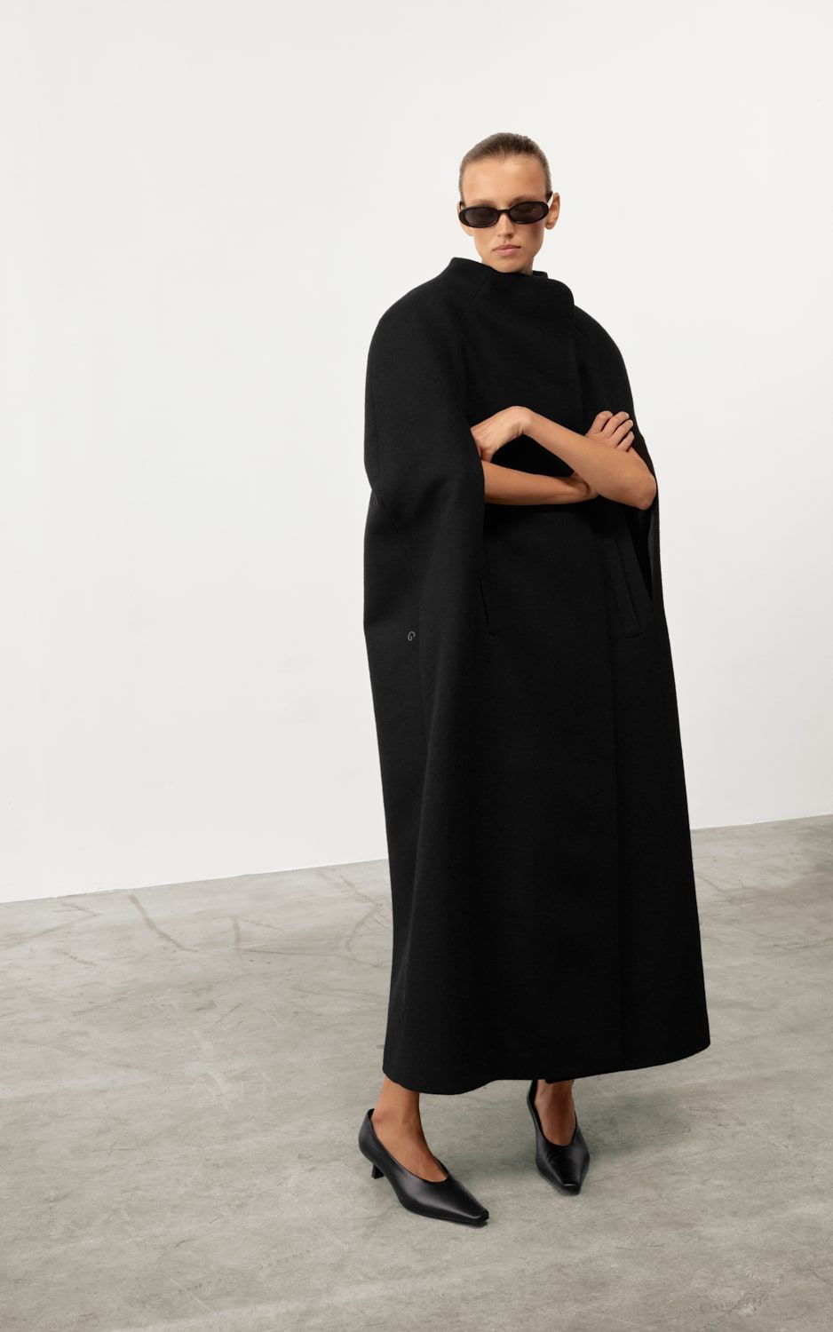 nalaナラ Wool cape coat ポンチョ コート BLACK 黒 nala wool cape coat ナラ ウール ケープ コート - メルカリ