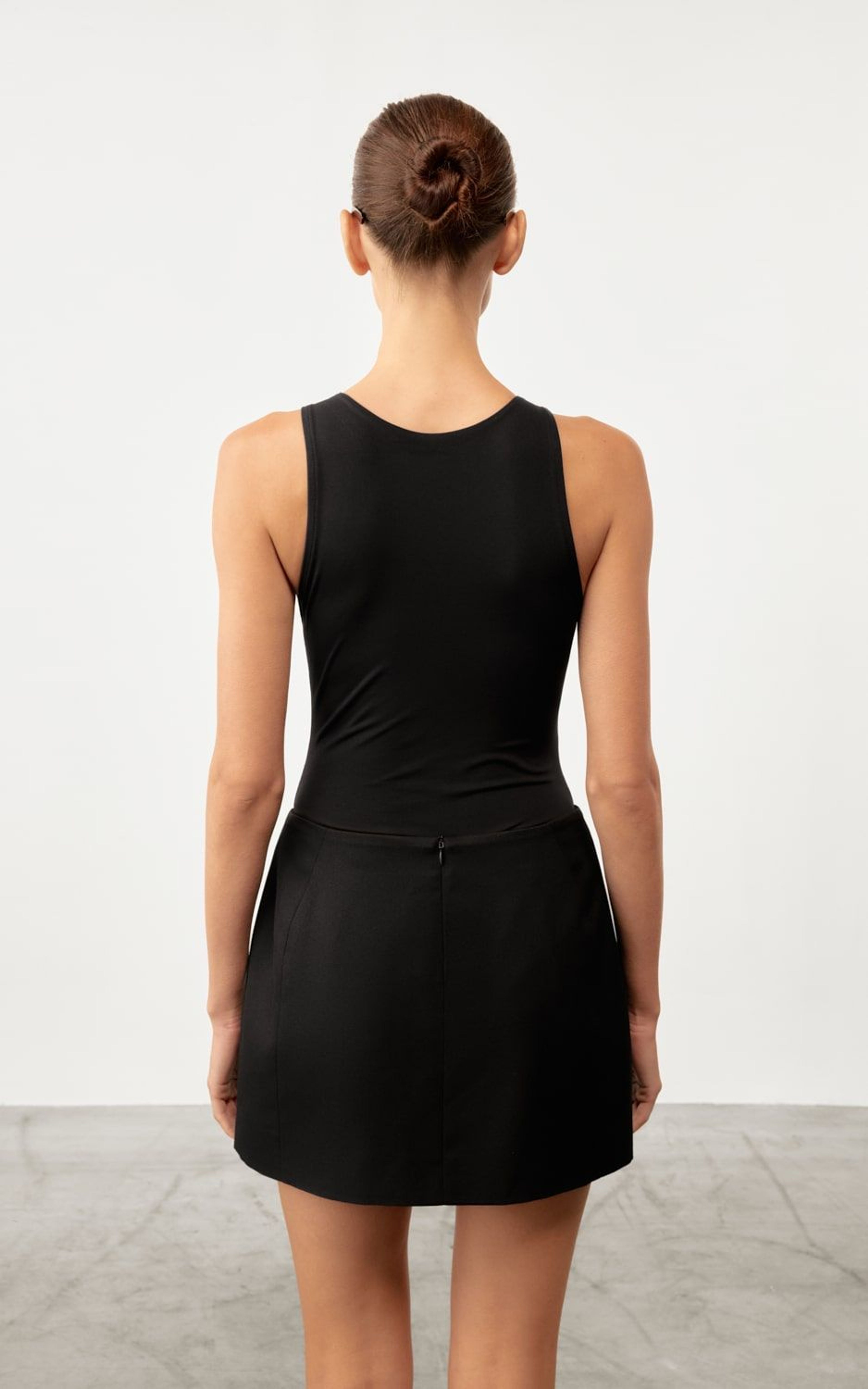 Спідниця міні SIA з костюмної тканини