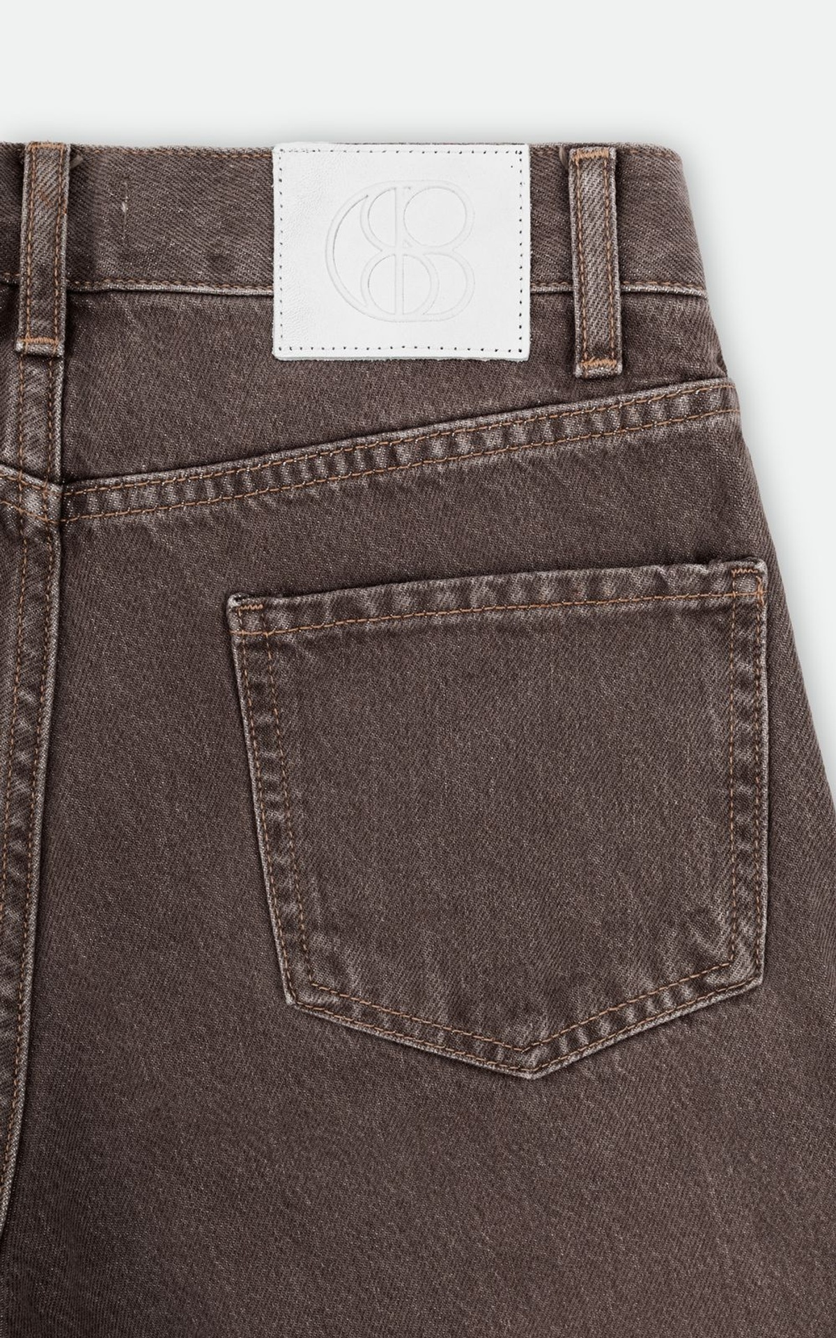 Jeans RELAXED with Raw Hem
