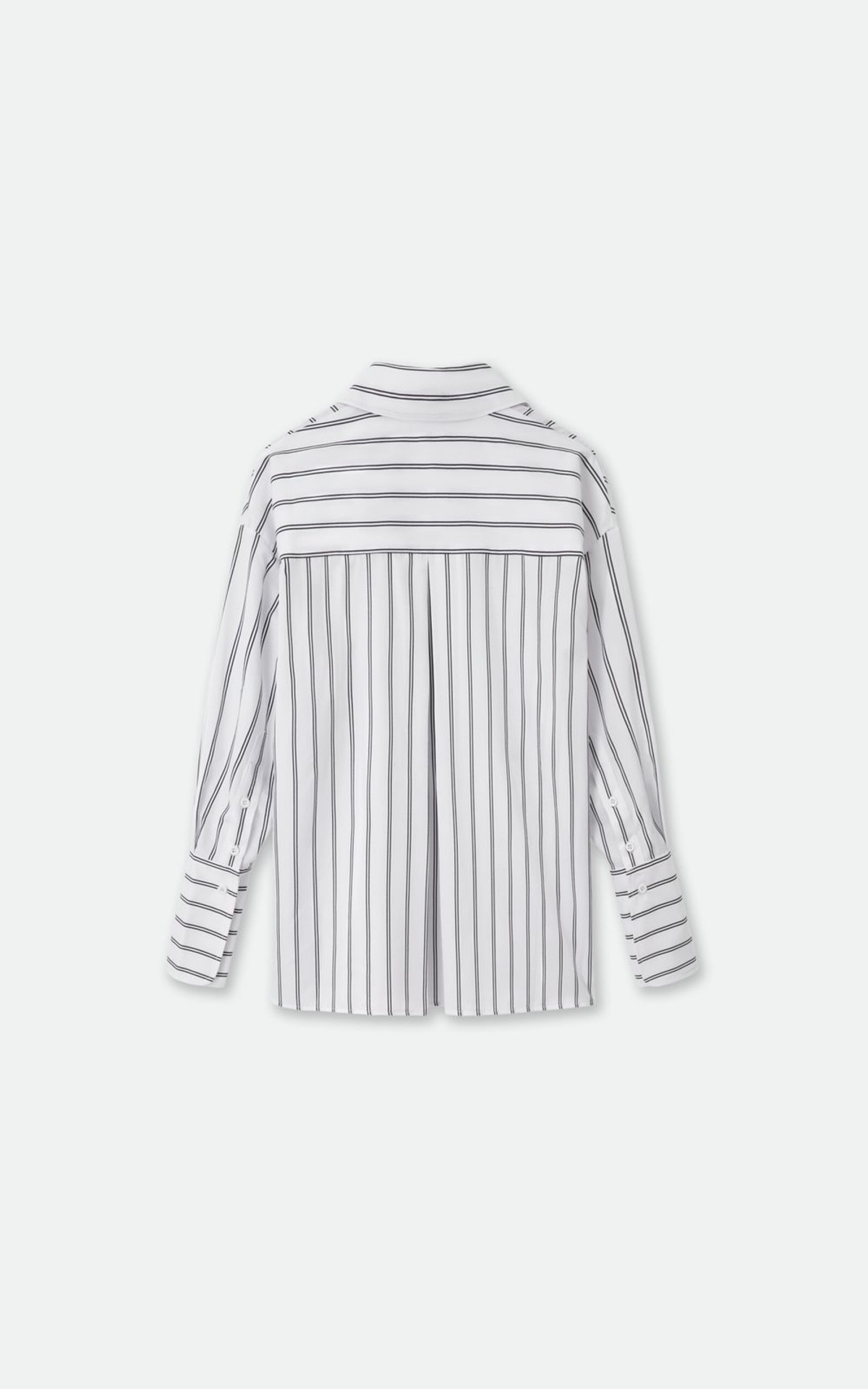 Straight-cut Striped Shirt