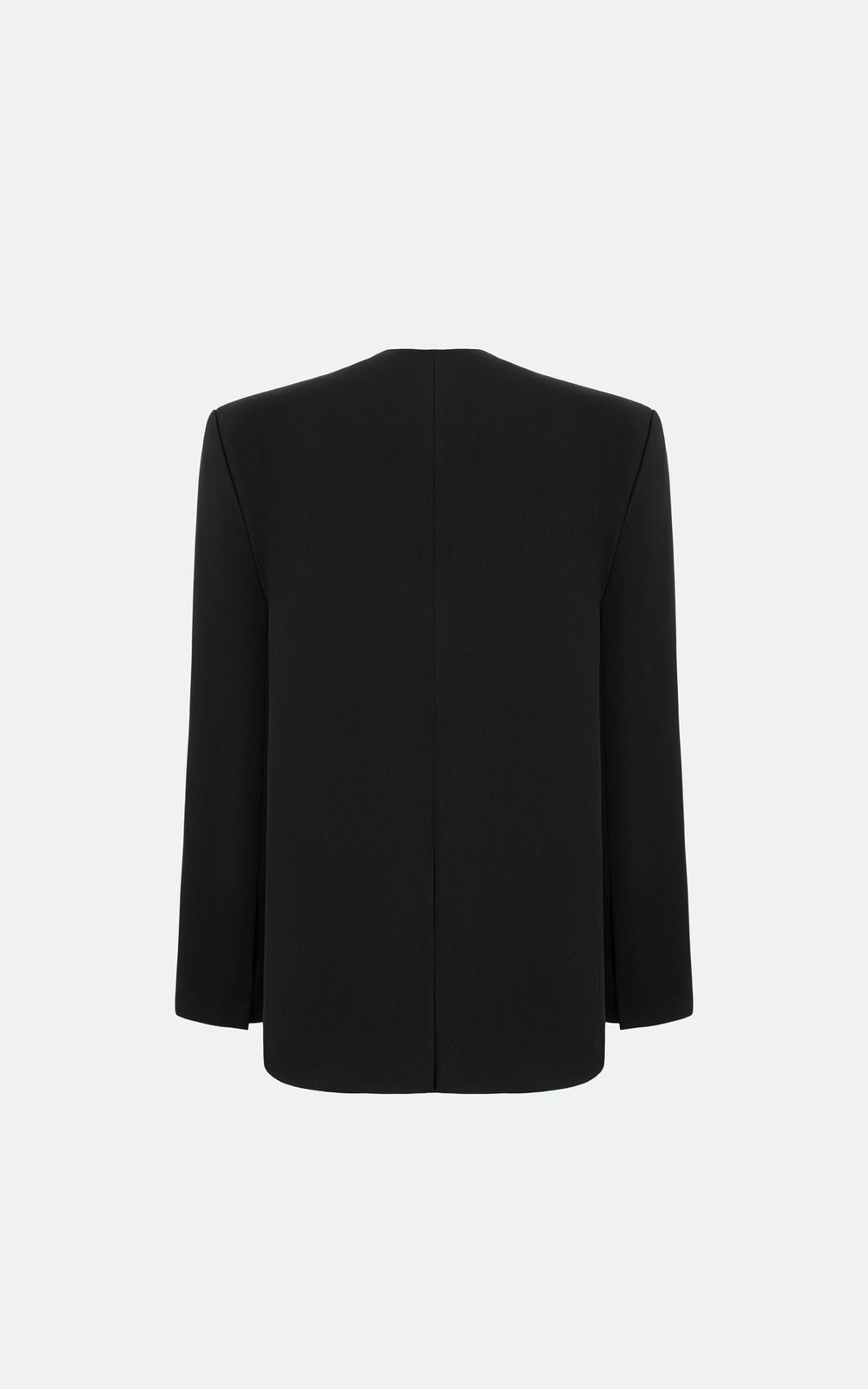 Жакет без лацканів прямого крою