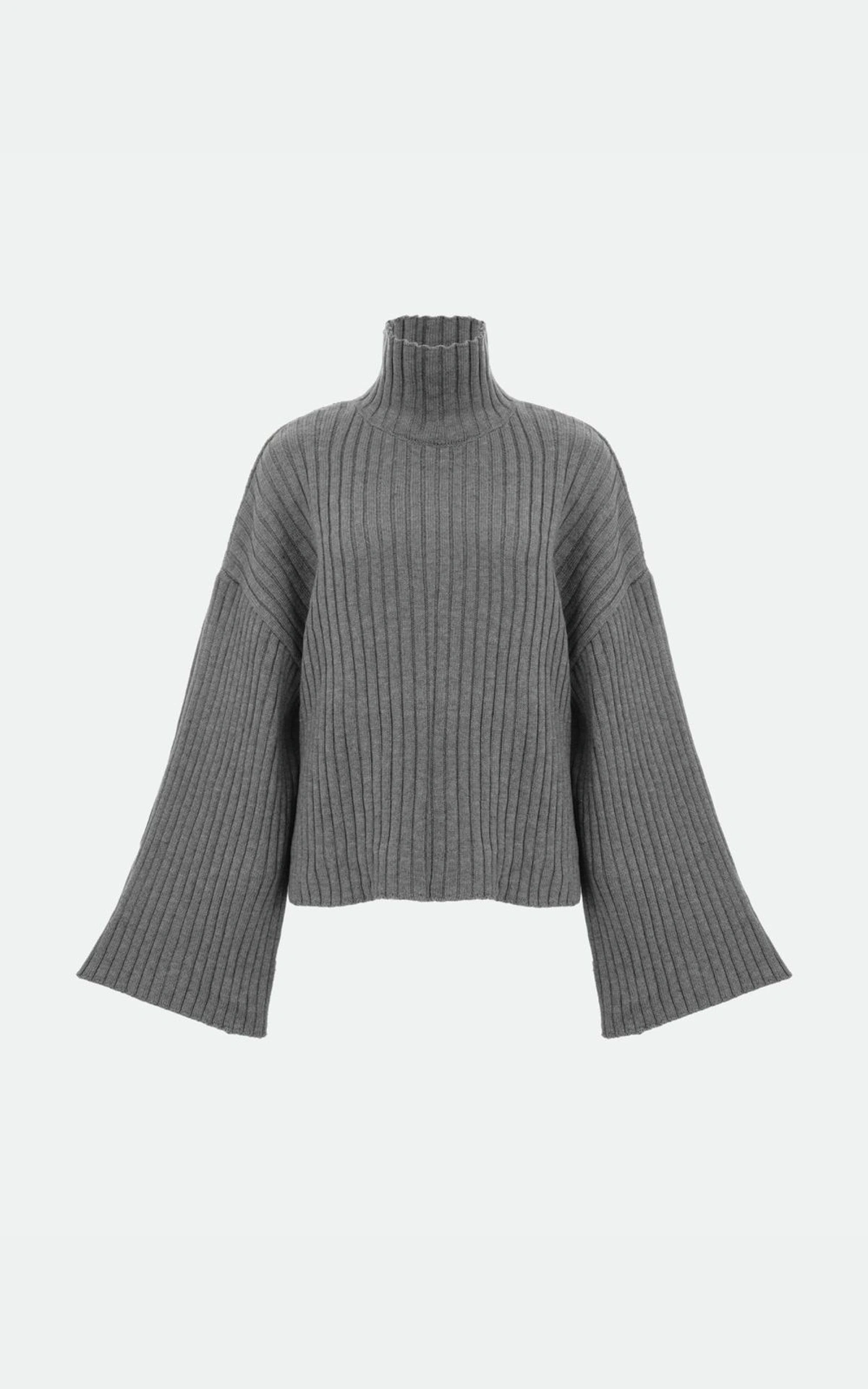 Dzianinowy Komplet: Sweter i Mini Spódnica