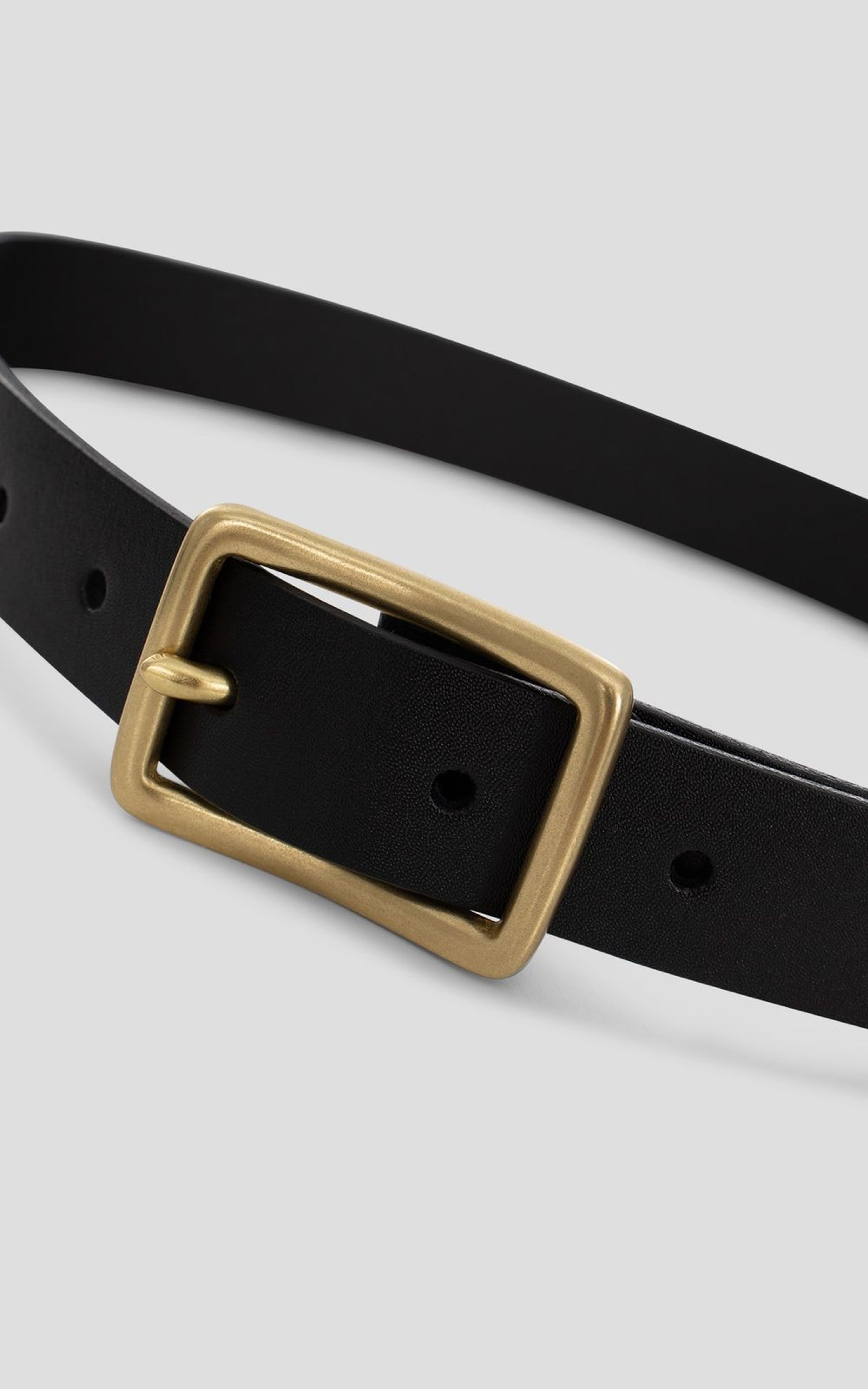 Smooth Leather Slim Belt