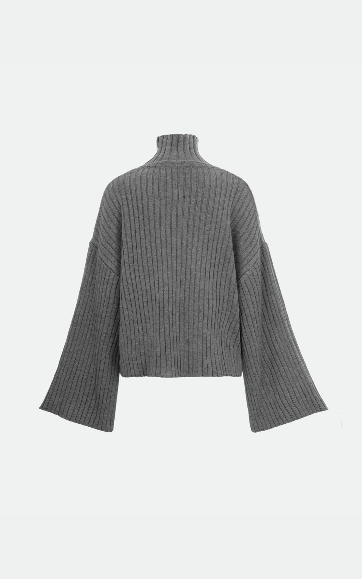 Dzianinowy Komplet: Sweter i Mini Spódnica