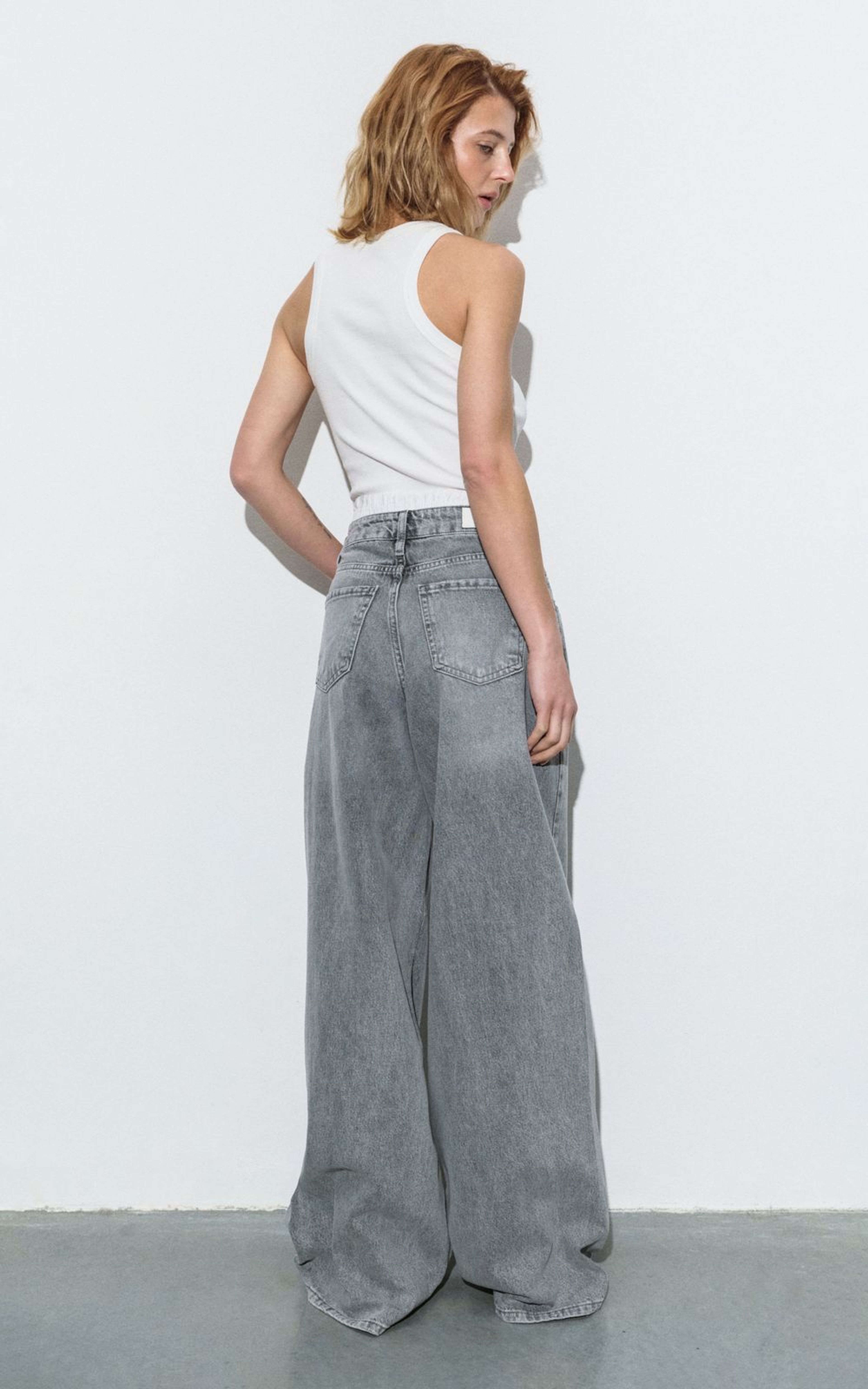 BOXER Jeans with Elastic Waist