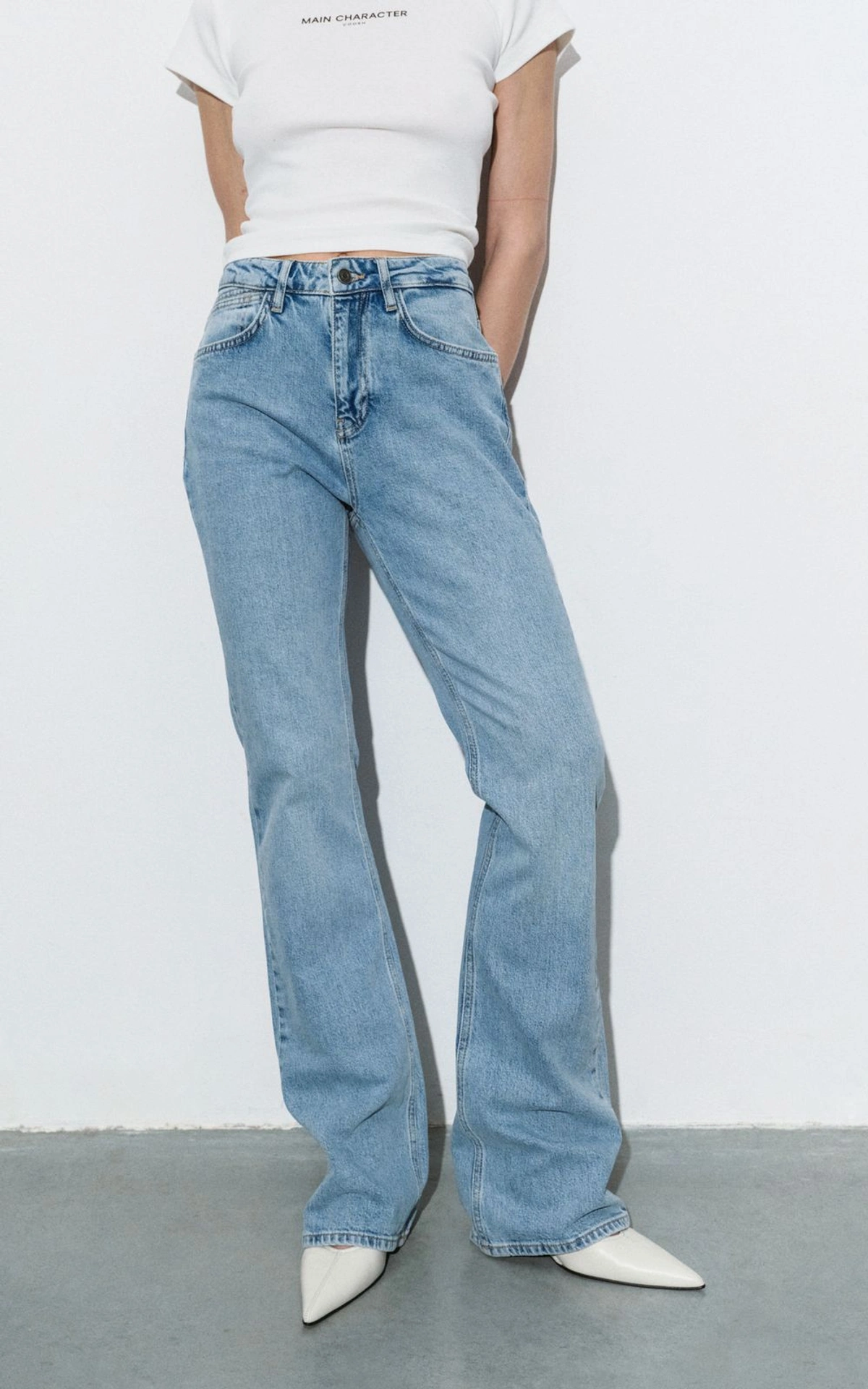 Jeansy dzwony vintage o dopasowanym kroju