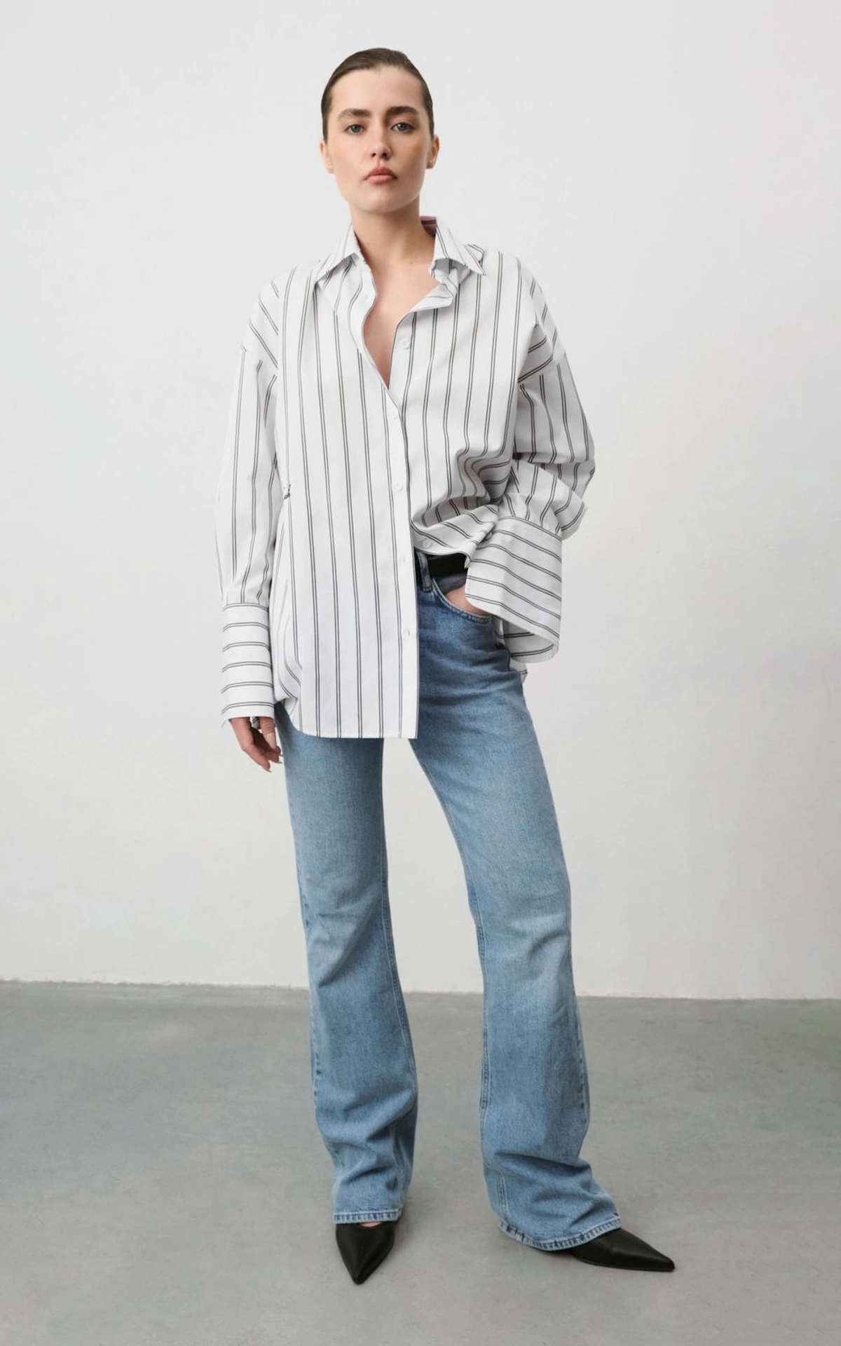 Straight-cut Striped Shirt