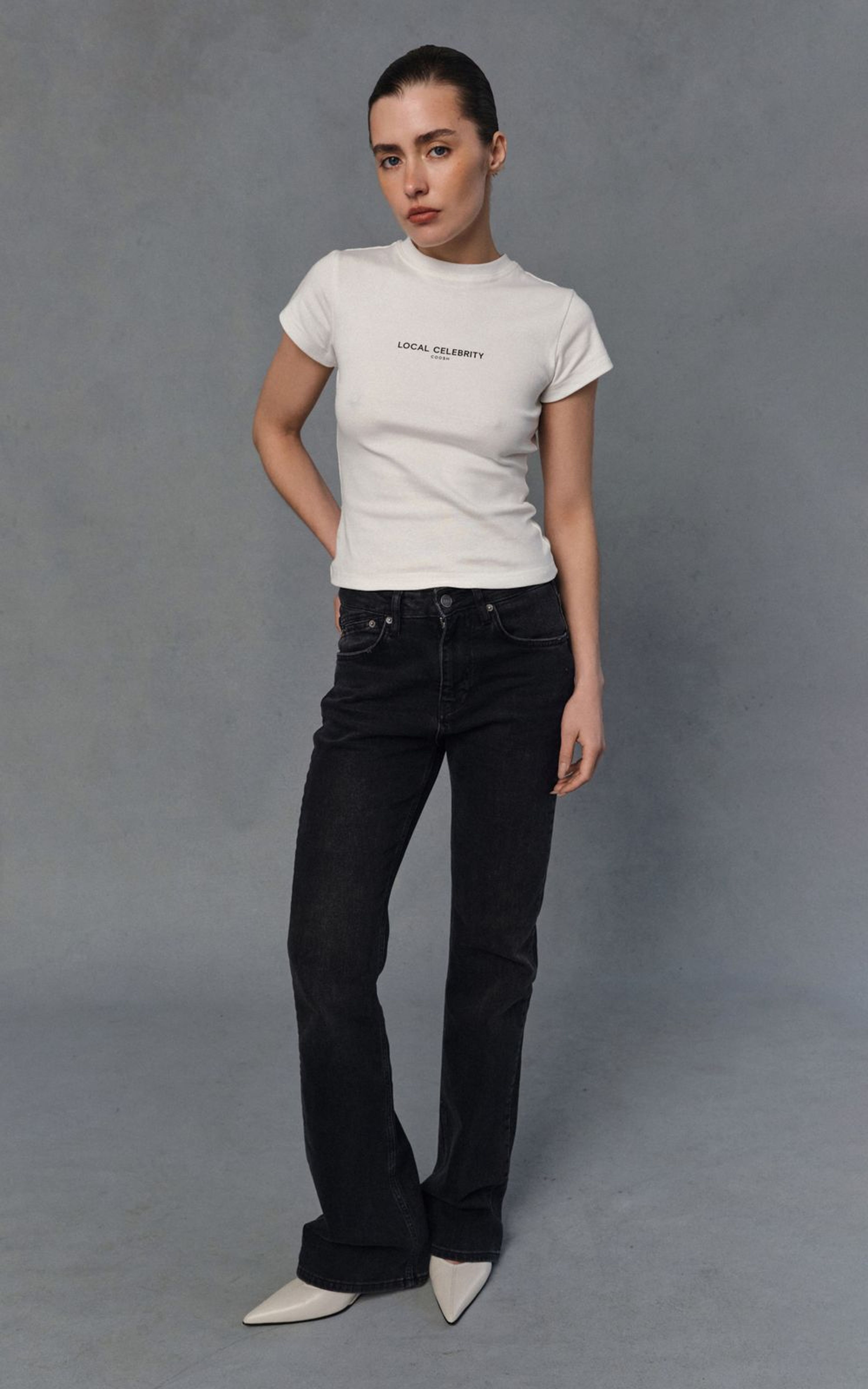 LOCALLY CELEBRITY Fitted T-Shirt