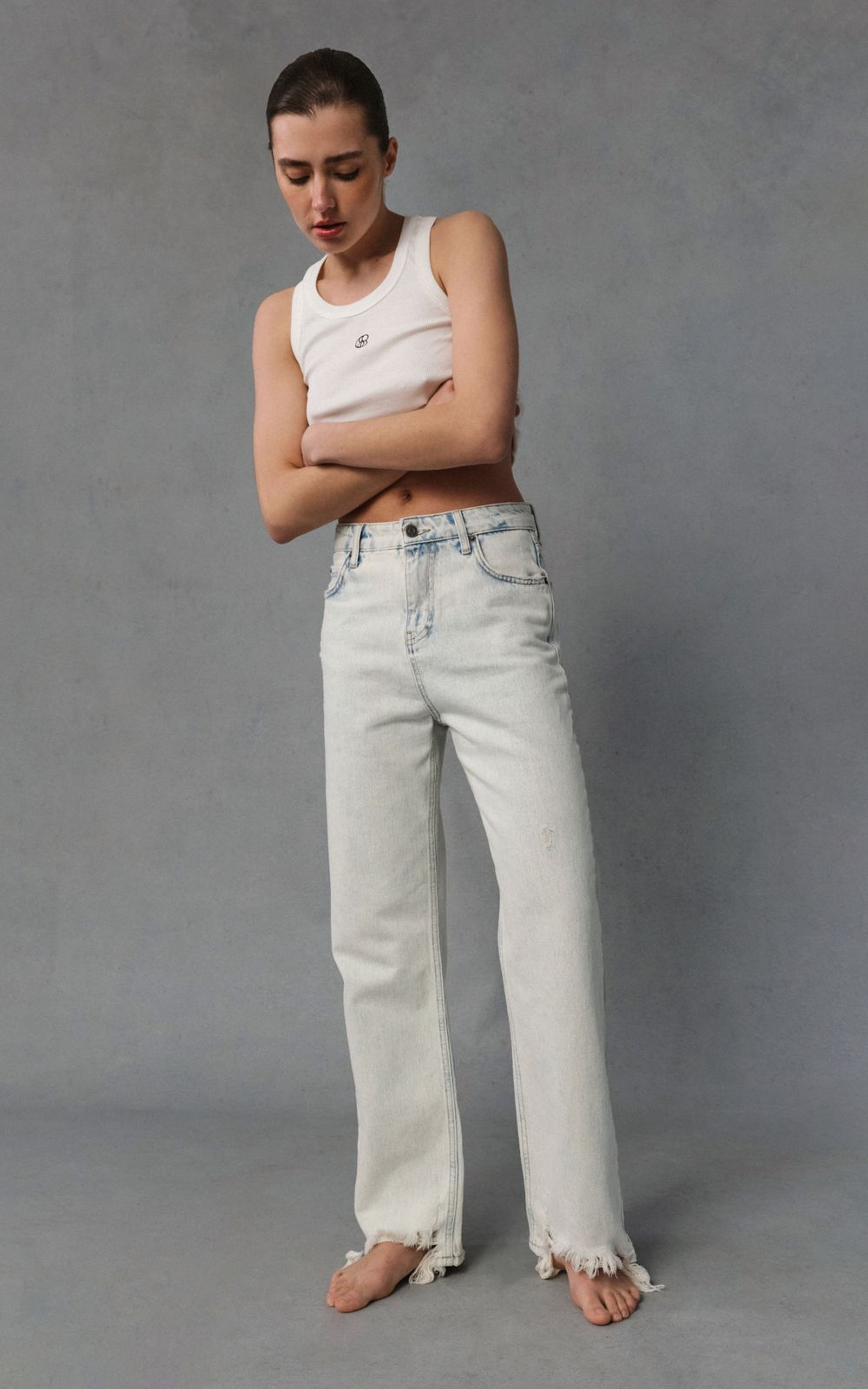 Cropped High-Rise STRAIGHT Jeans
