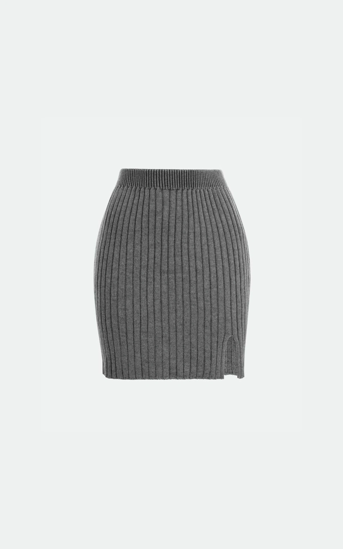 Dzianinowy Komplet: Sweter i Mini Spódnica