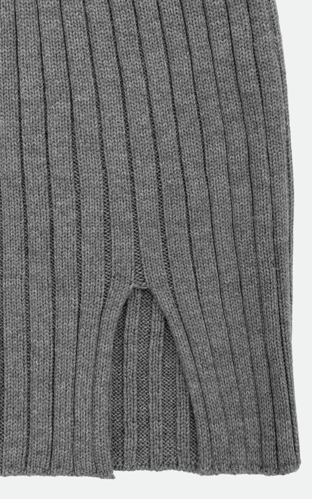 Dzianinowy Komplet: Sweter i Mini Spódnica