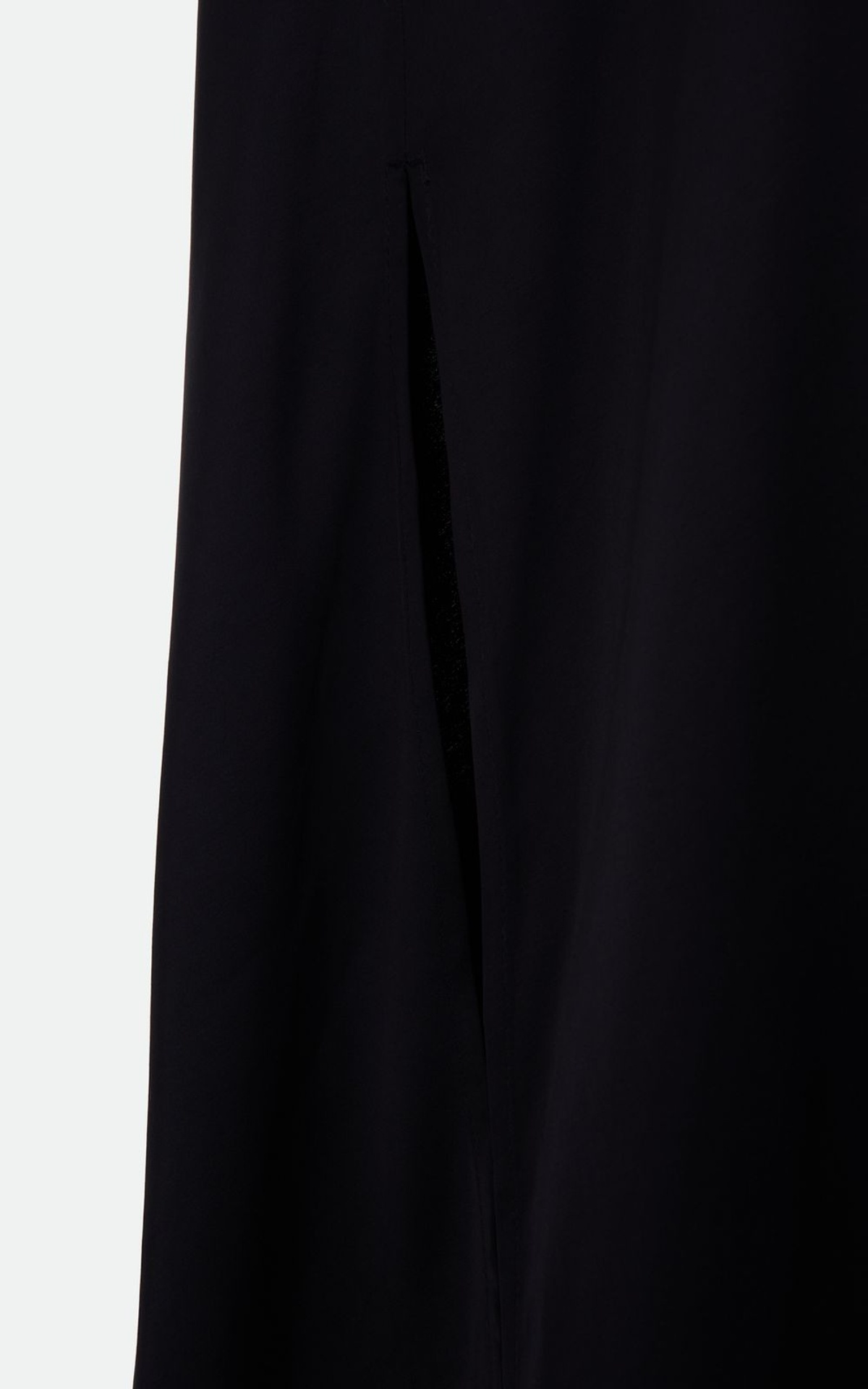 Asymetryczny satynowy top-cape
