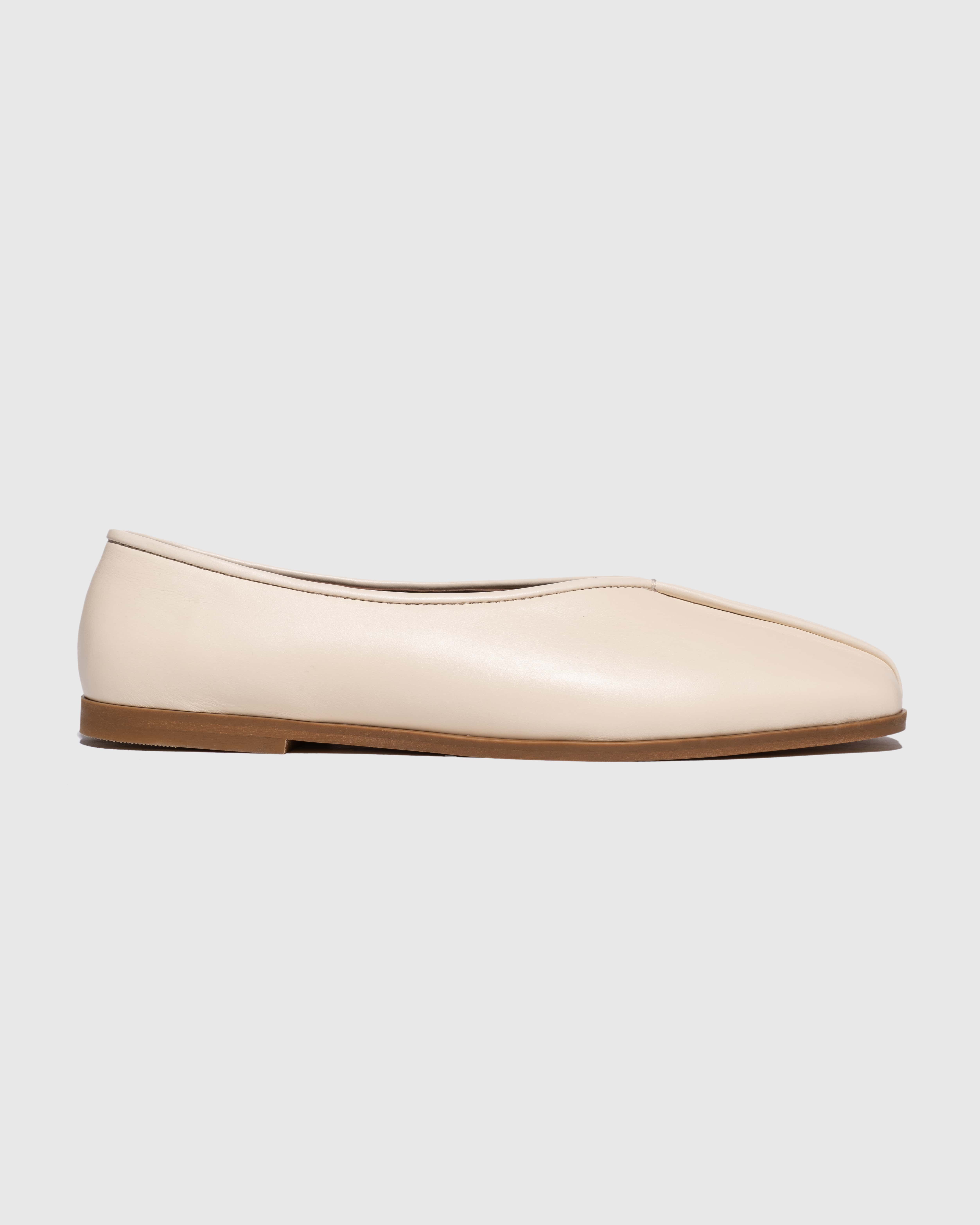 Square Toe Ballet Flats CALLA - Milky | COOSH