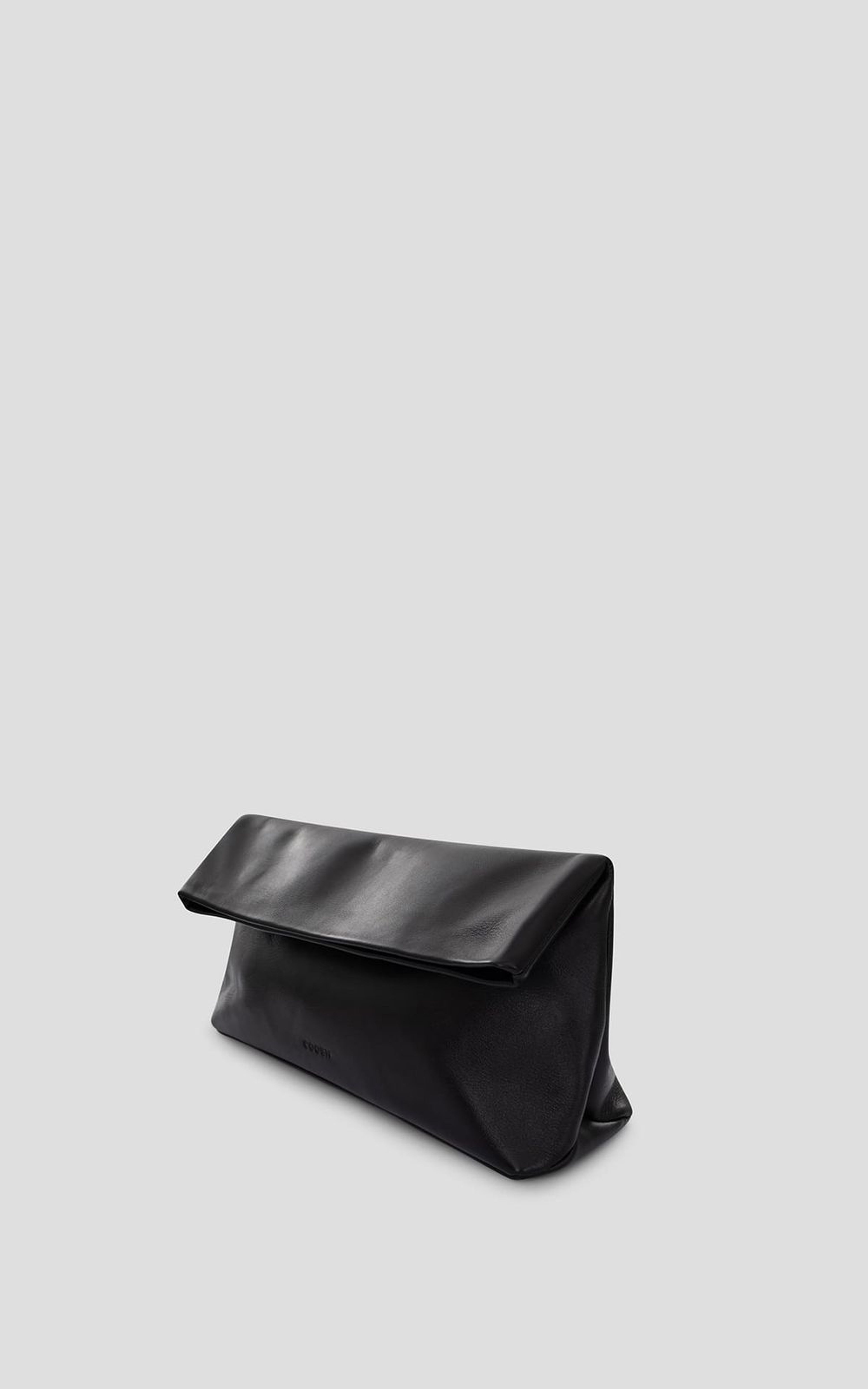 Kopertówka skórzana origami GIA Czarny