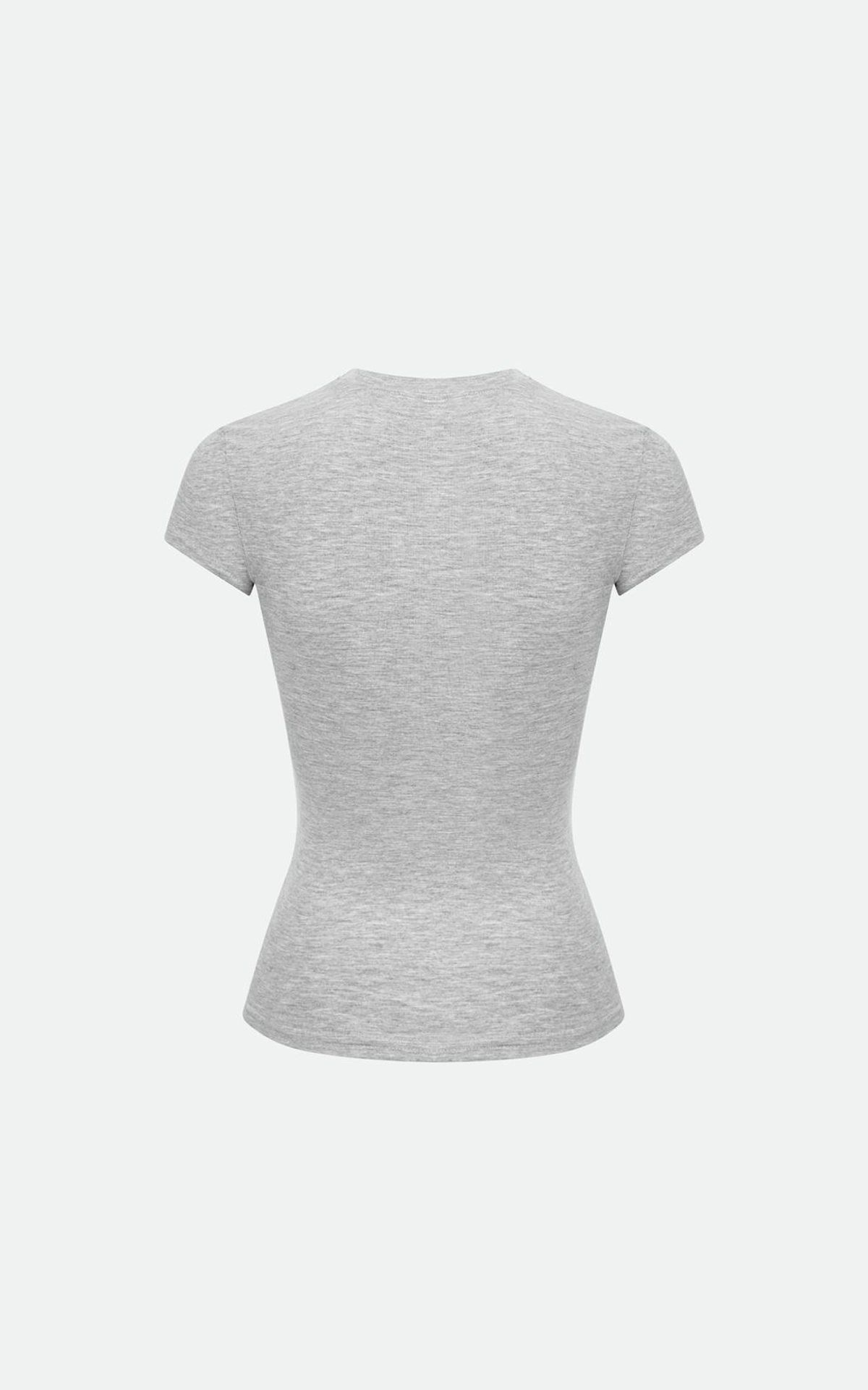 SLIM FIT Fitted T-Shirt