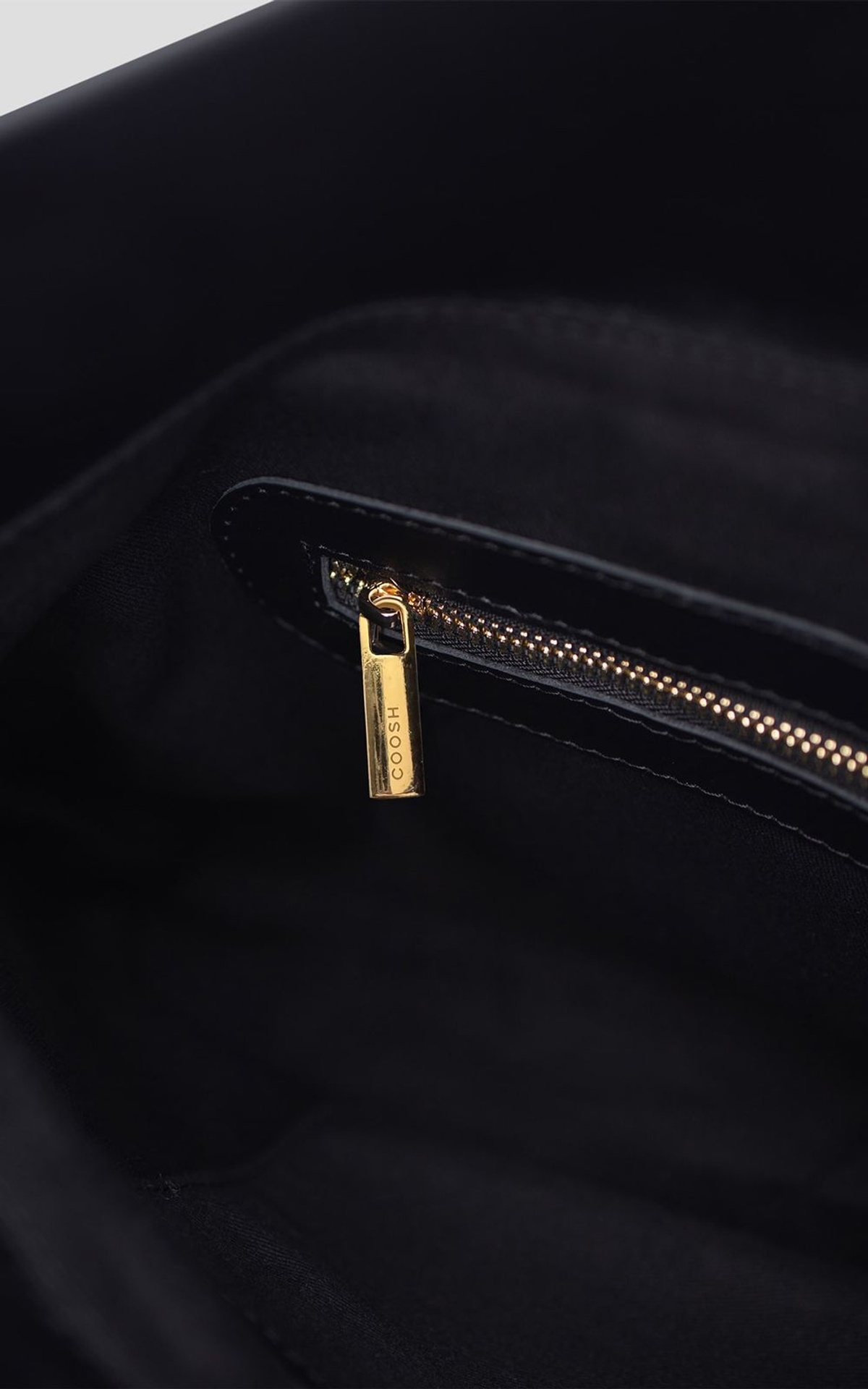 Kopertówka skórzana origami GIA Czarny