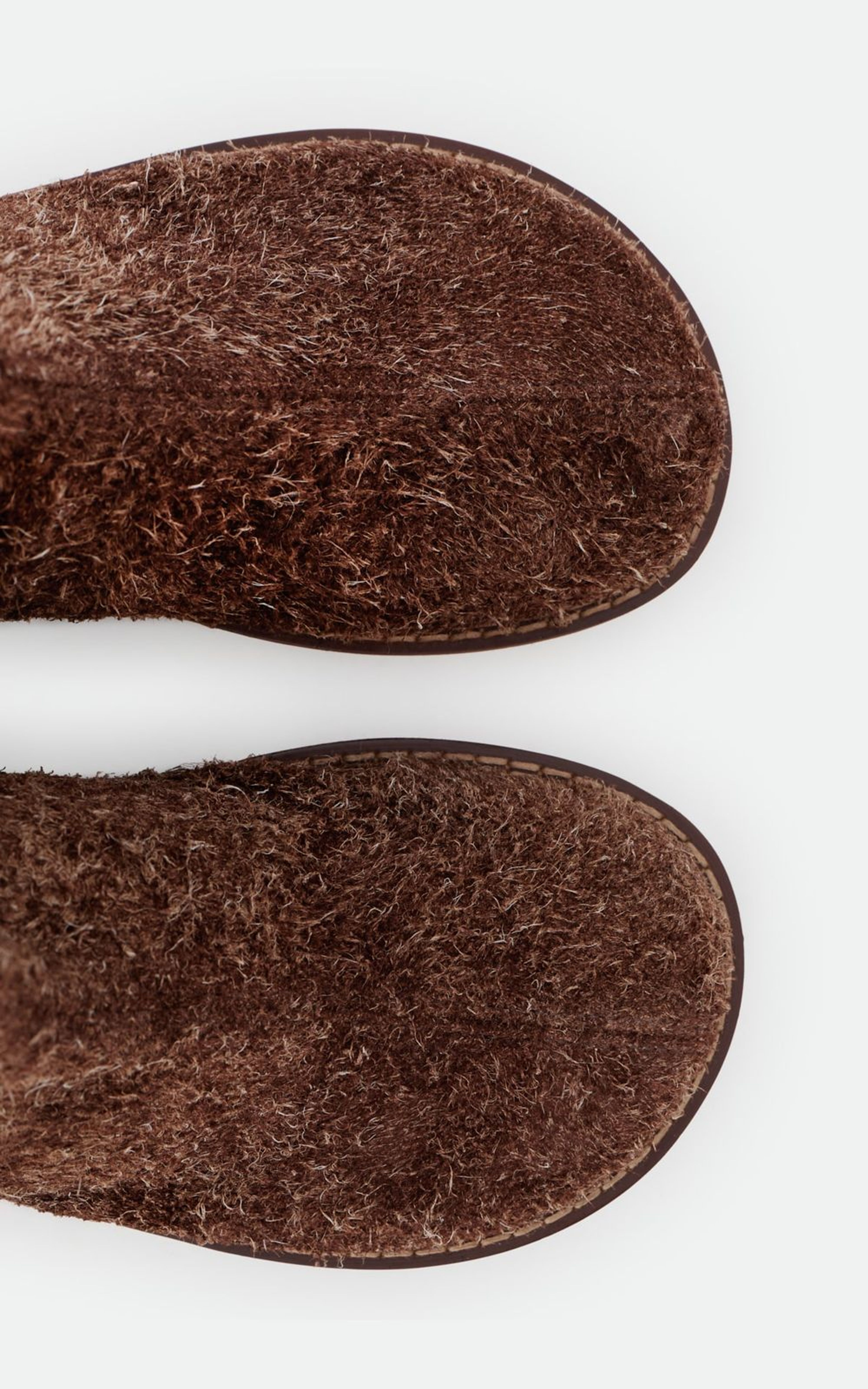 THEA Boots with Textured Finish and Barefoot Toe