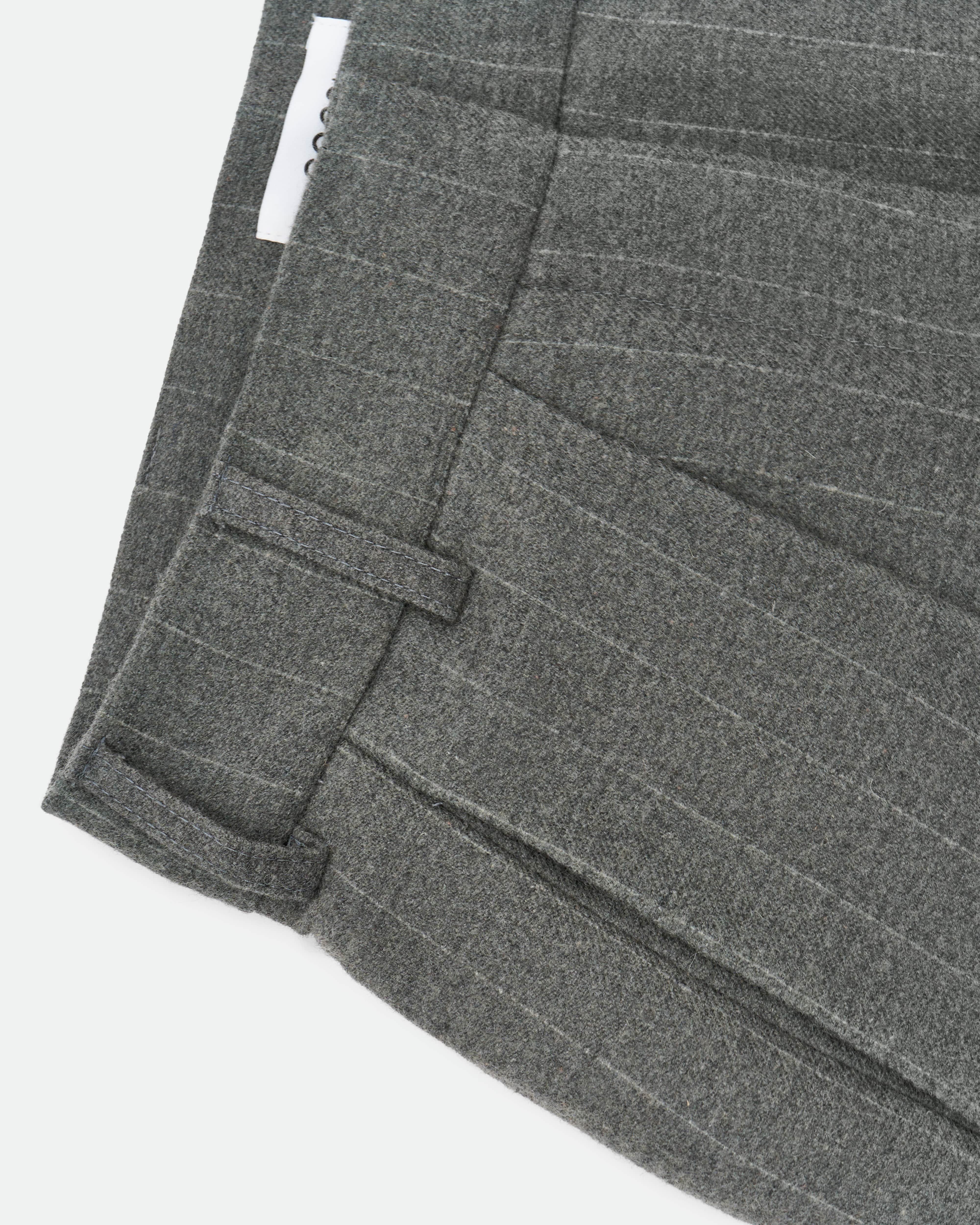 【2plan】Kaniz wool stripe pants Wool Blend Striped Pants JIL - Graphite | COOSH