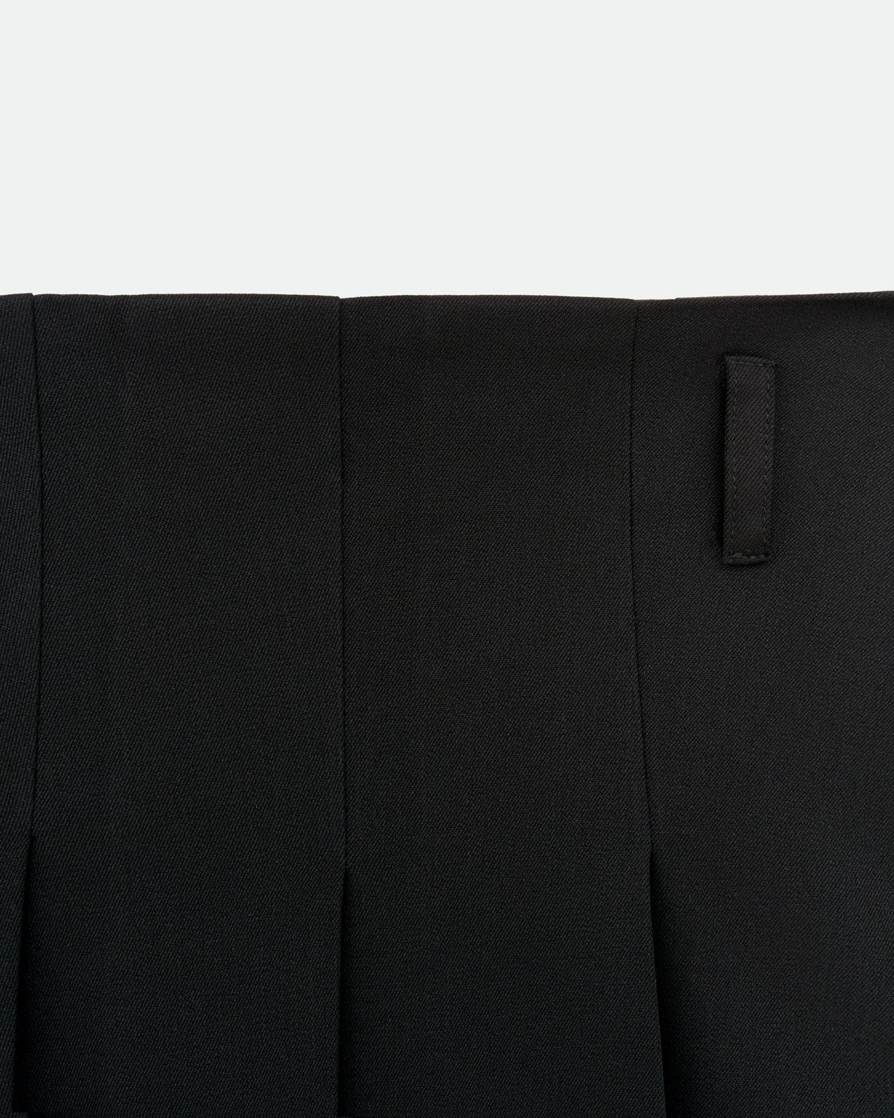 Pleated Midi Skirt - Black | COOSH