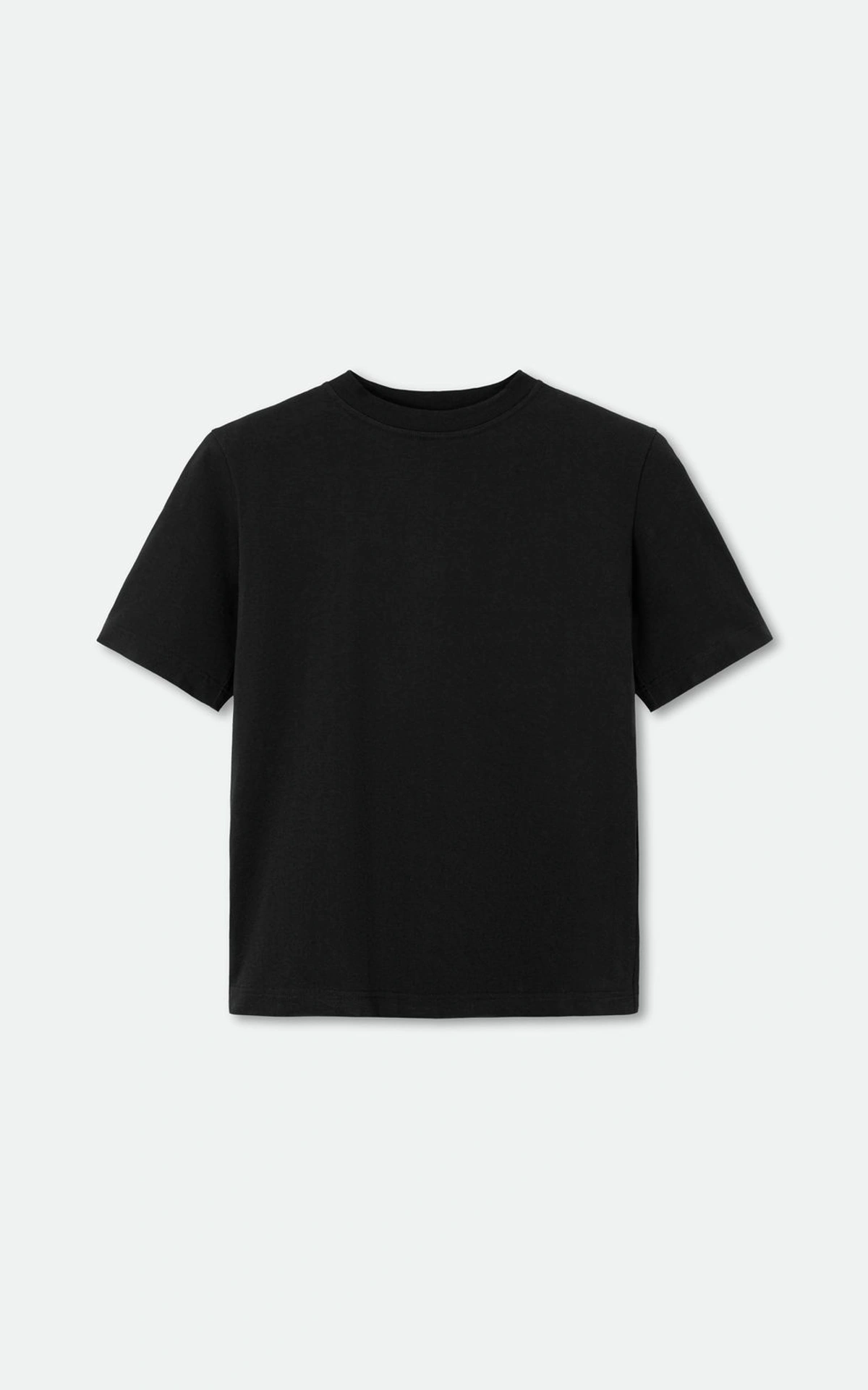 T-shirt o prostym kroju z poduszkami na ramionach