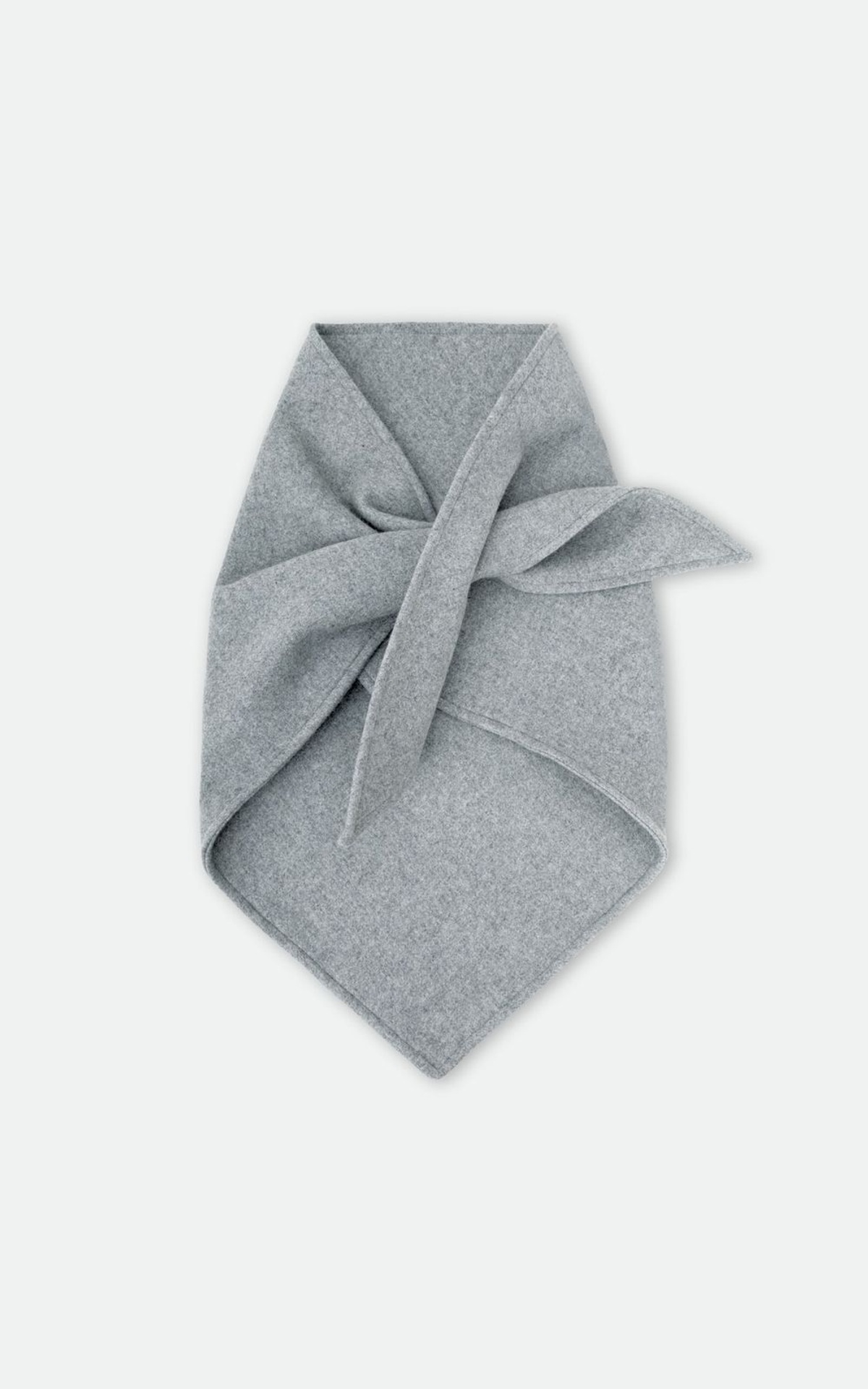 Voluminous Wool Headscarf