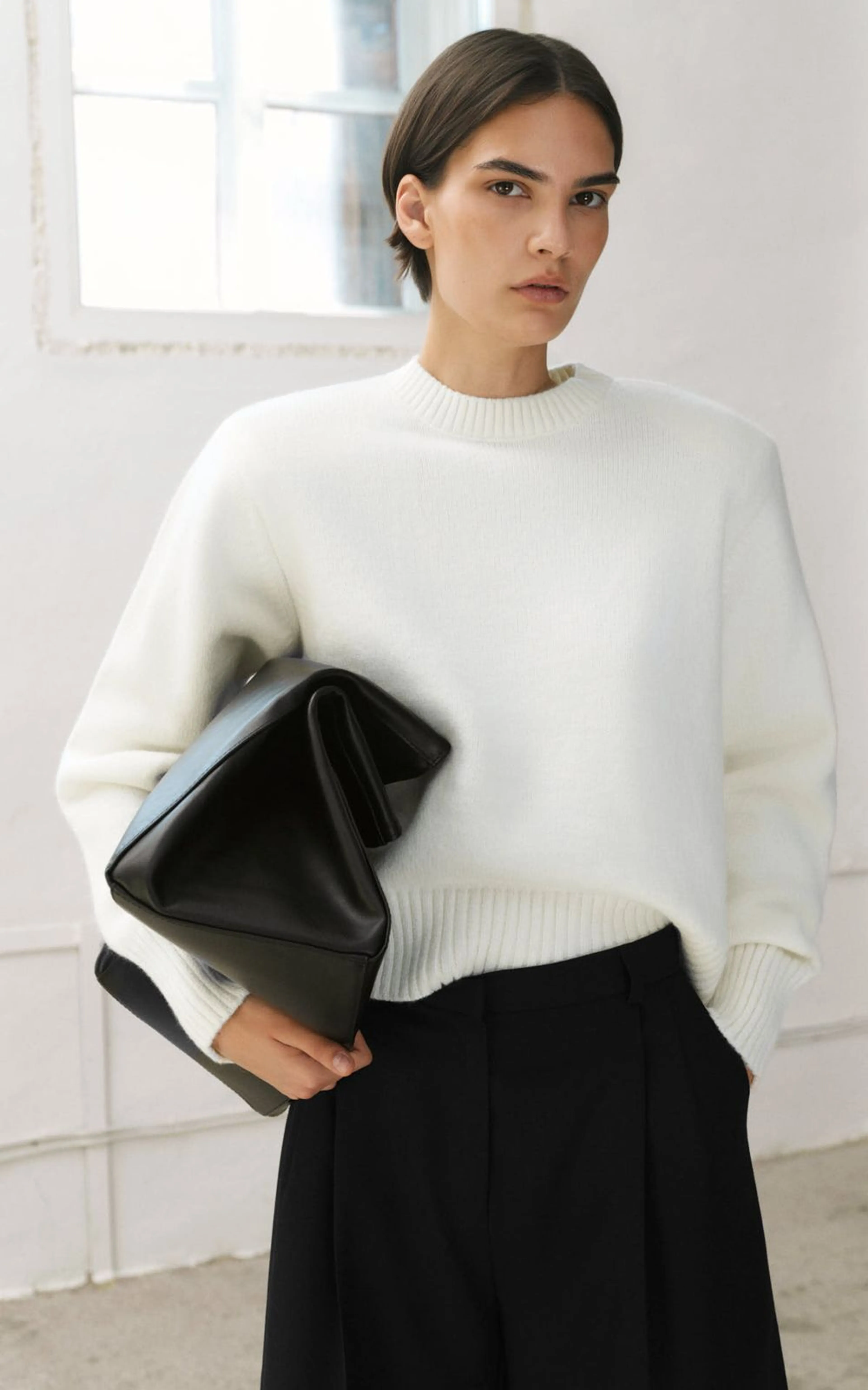 Crew Neck Sweater with Shoulder Pads