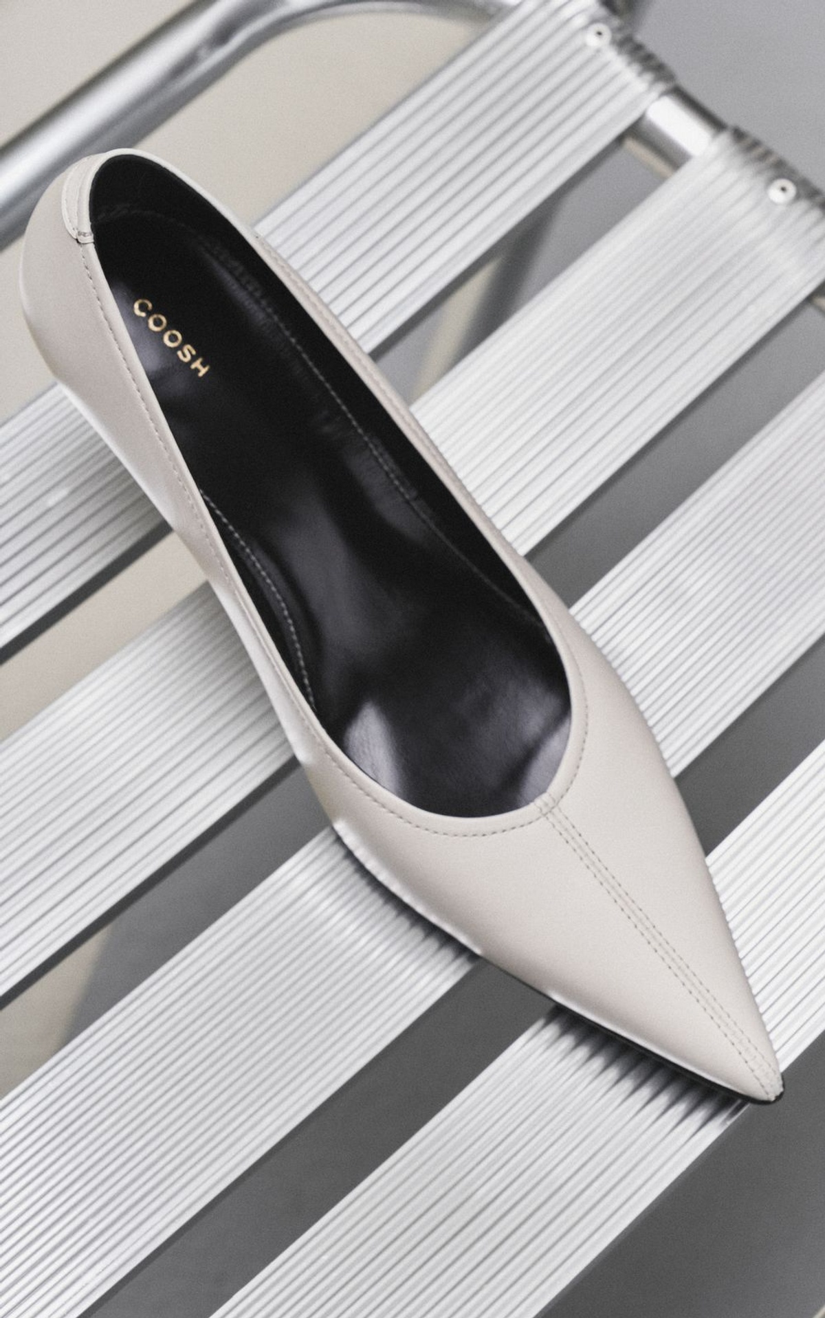 Pointed-Toe Wedge Leather Pumps CECILE