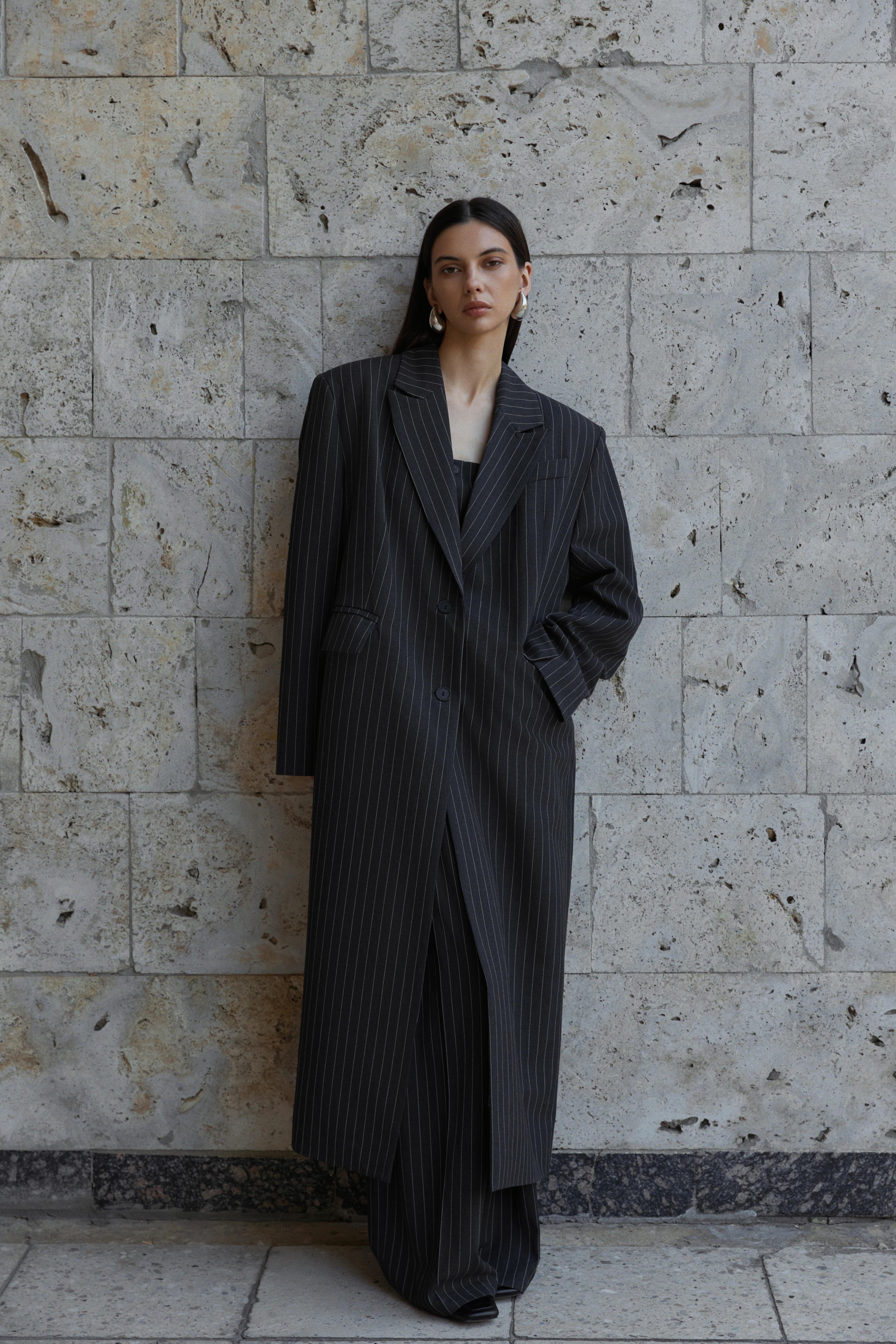 【2plan】Ray stripe maxi coat Striped Maxi Blazer Coat - Graphite | COOSH