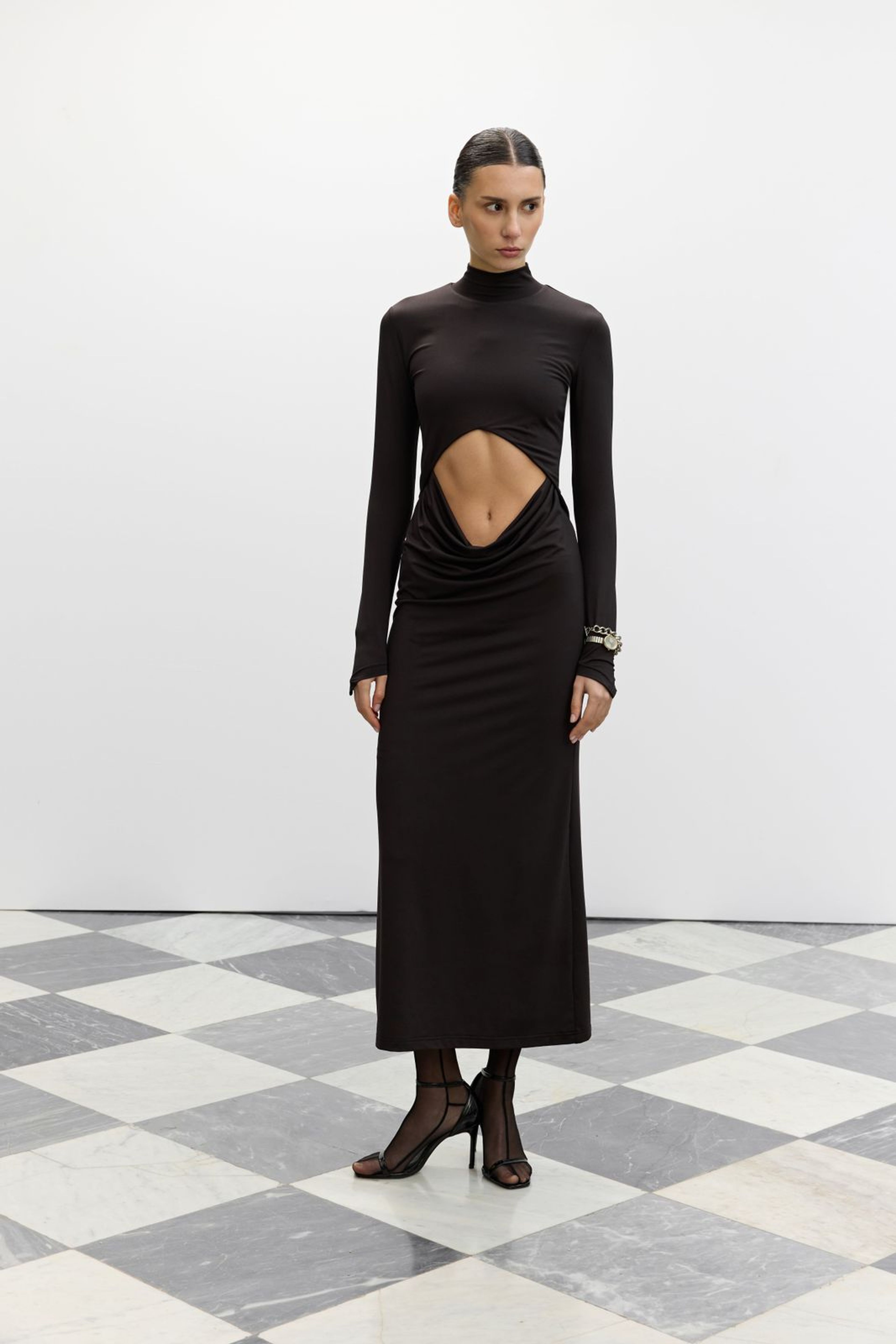 Сукня максі VIVIENNE з акцентним вирізом