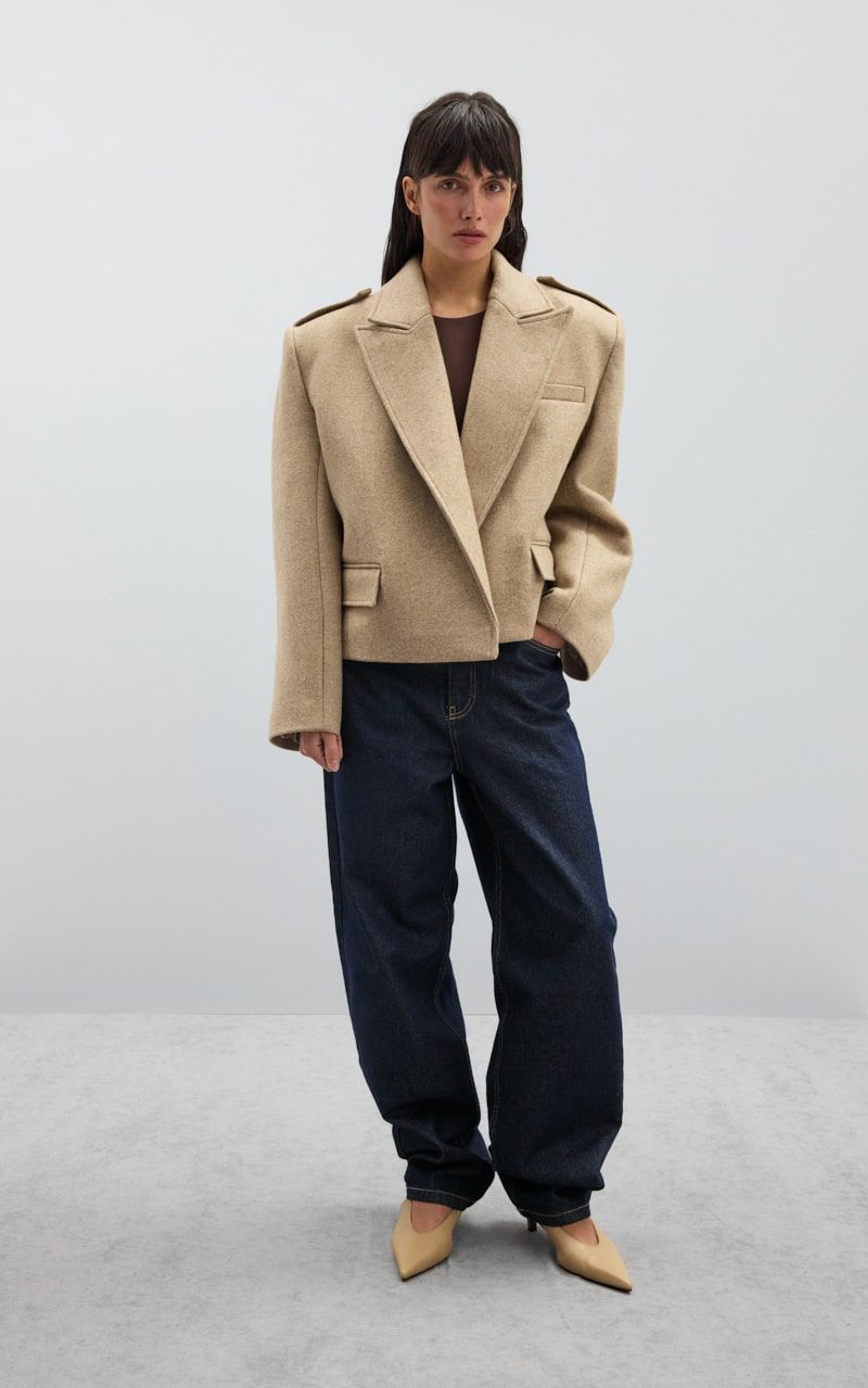 ARISS Cropped Woolen Coat