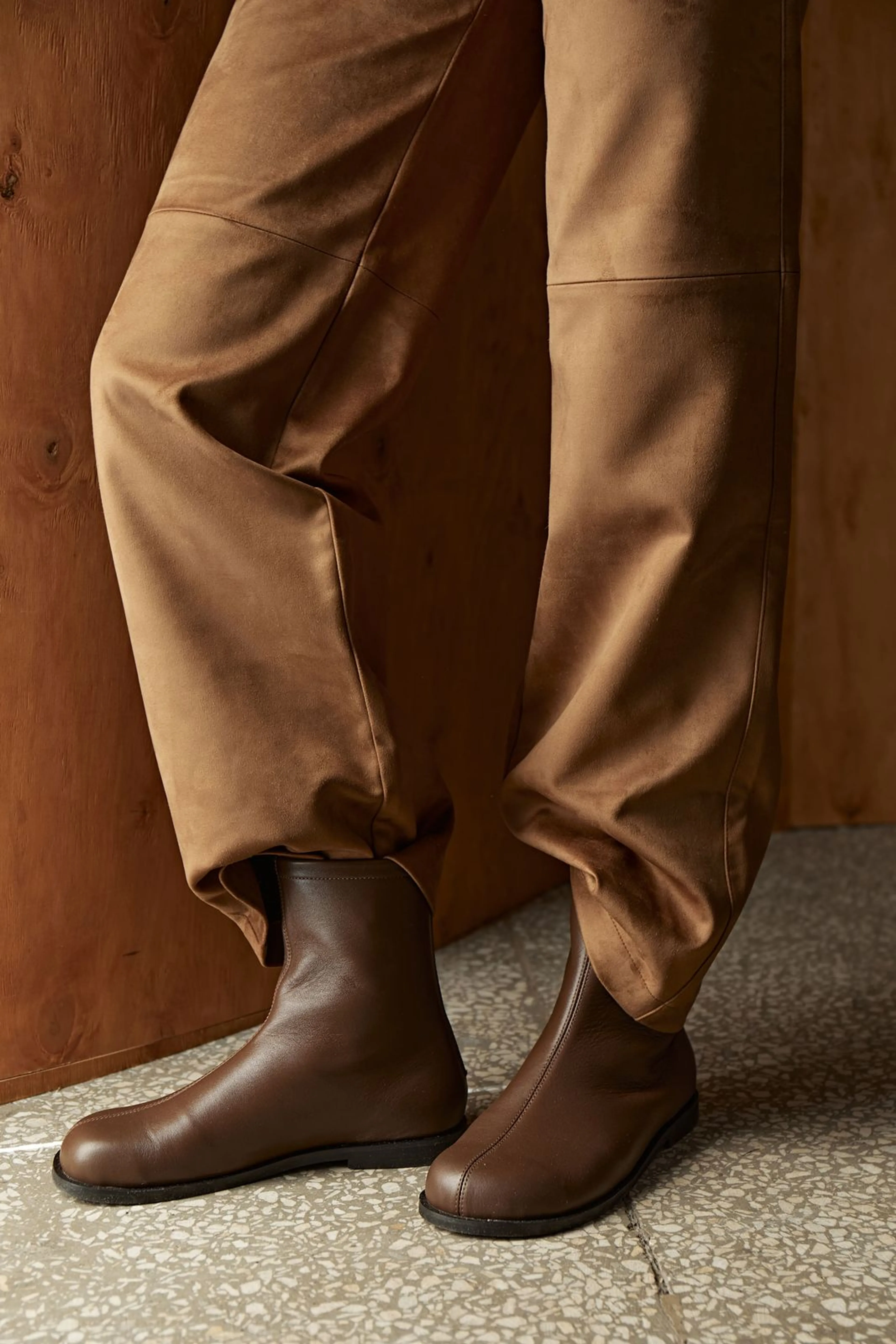 Insulated Leather Ankle Boots THÈA
