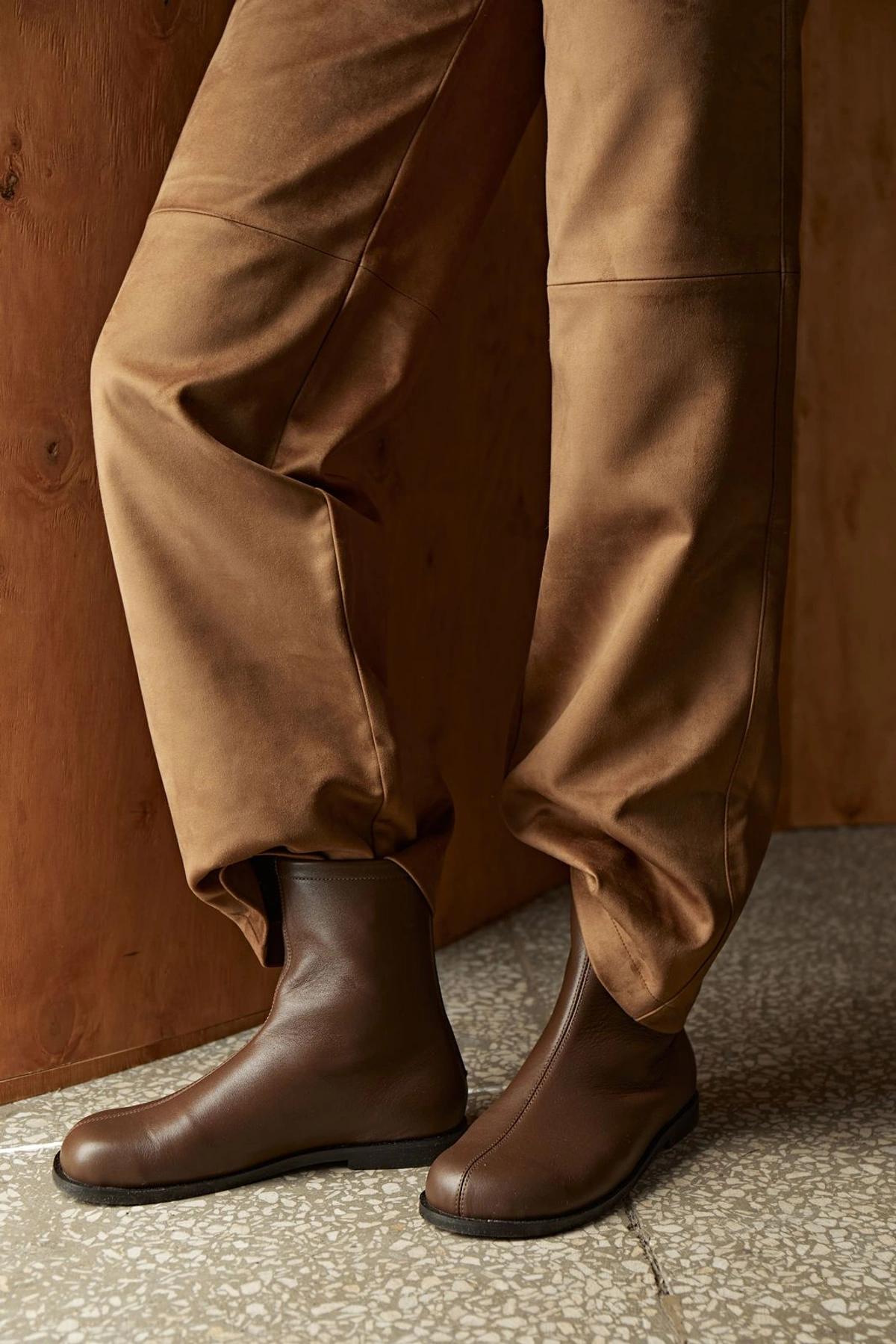 Insulated Leather Ankle Boots THÈA