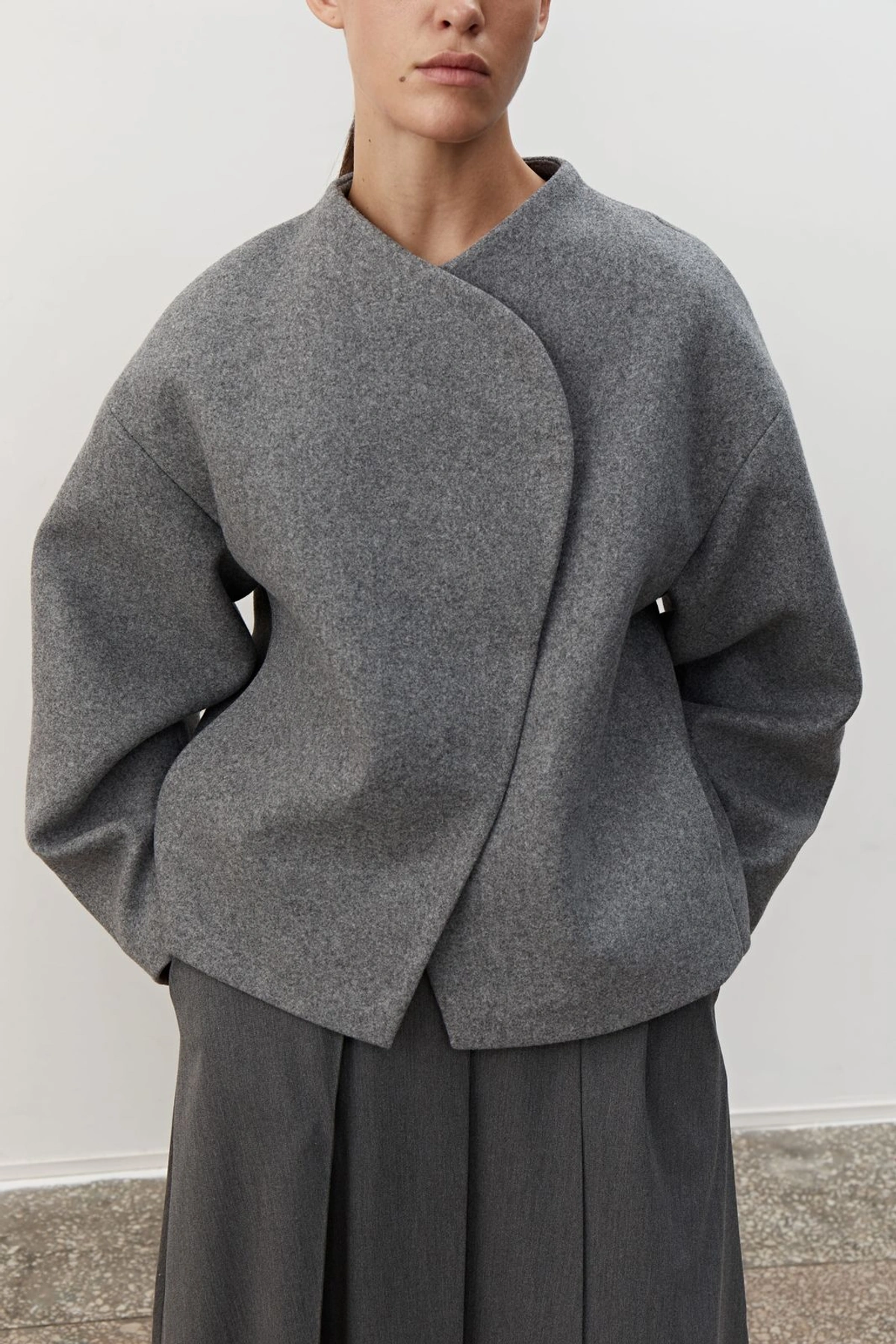 ANNEKE Short Wrap Coat with Scarf