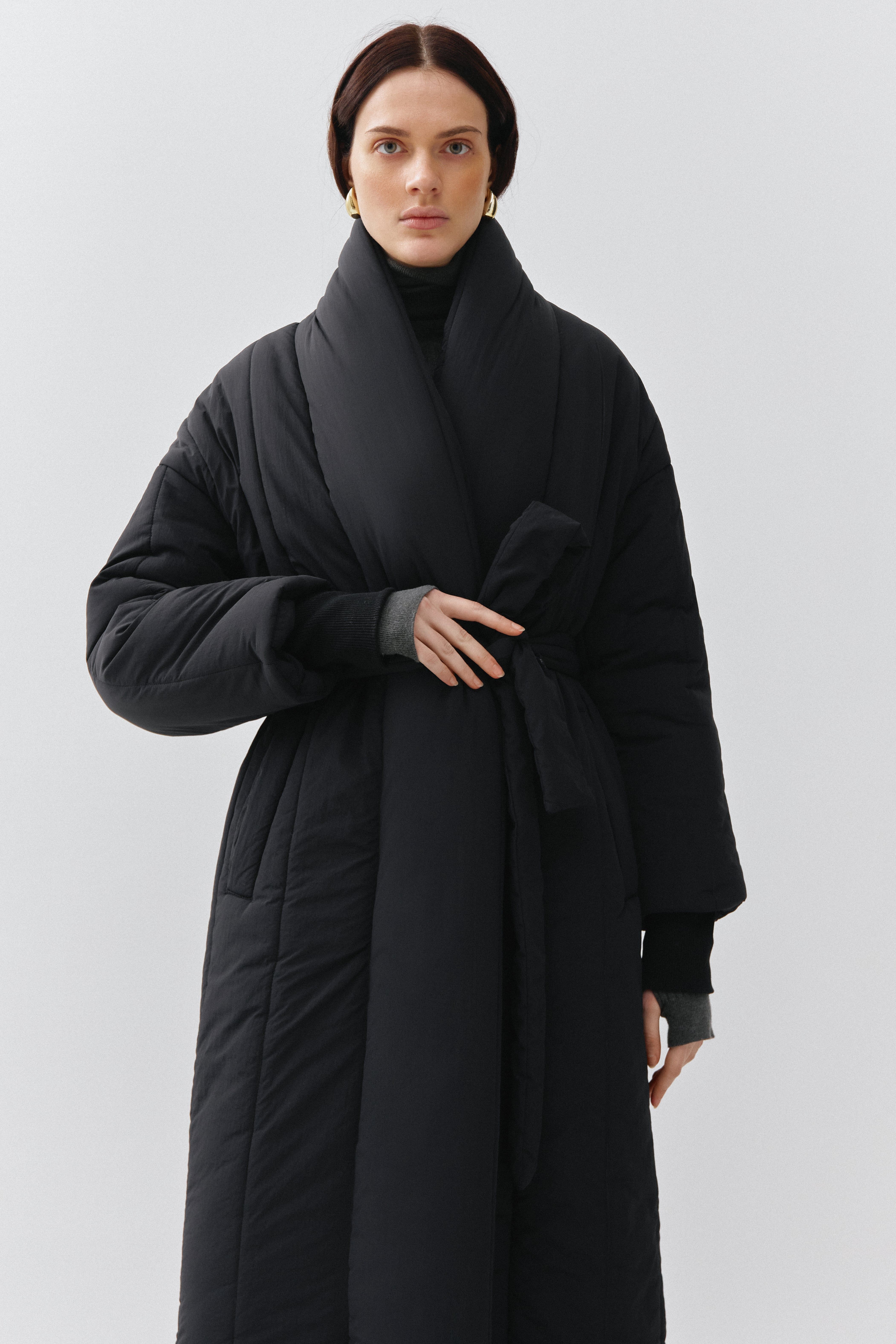 【14日までの限定出品】 PADDED ZIP UP KIMONO JACKET Kimono Puffer Jacket - Black | COOSH