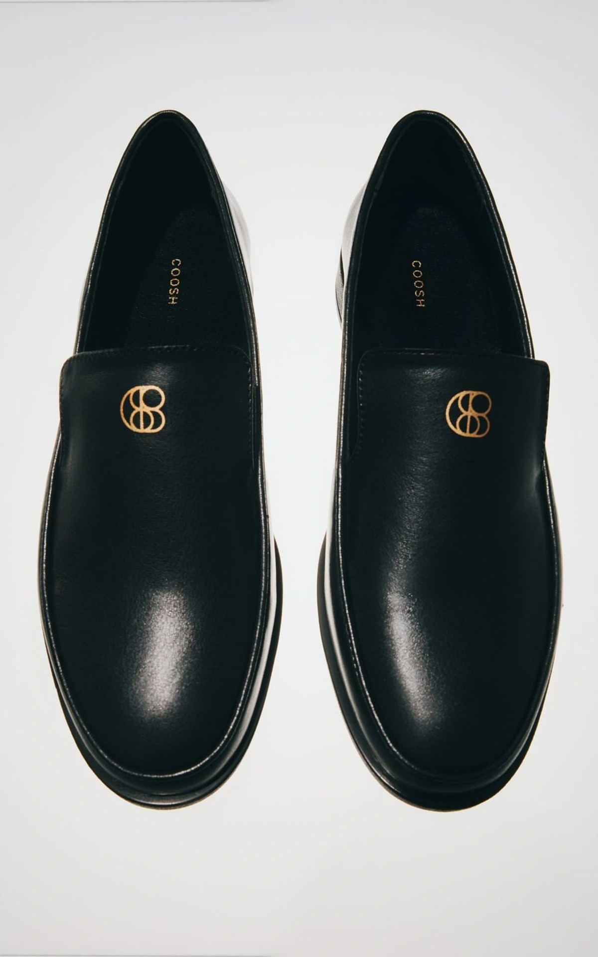 Klasyczne Loafersy THE LOGO z Matowej Skóry