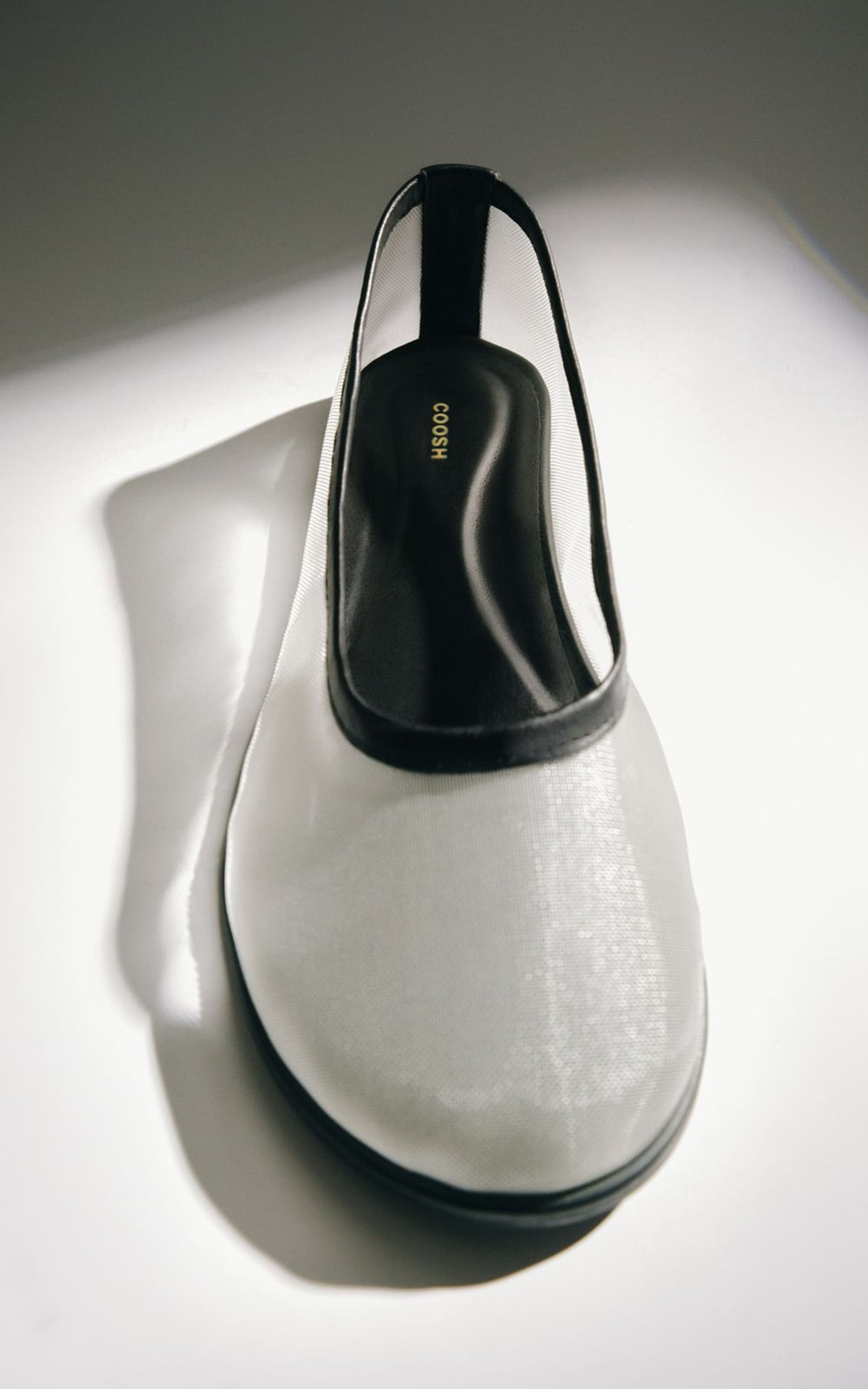 Round Toe Translucent Mesh Ballet Flats